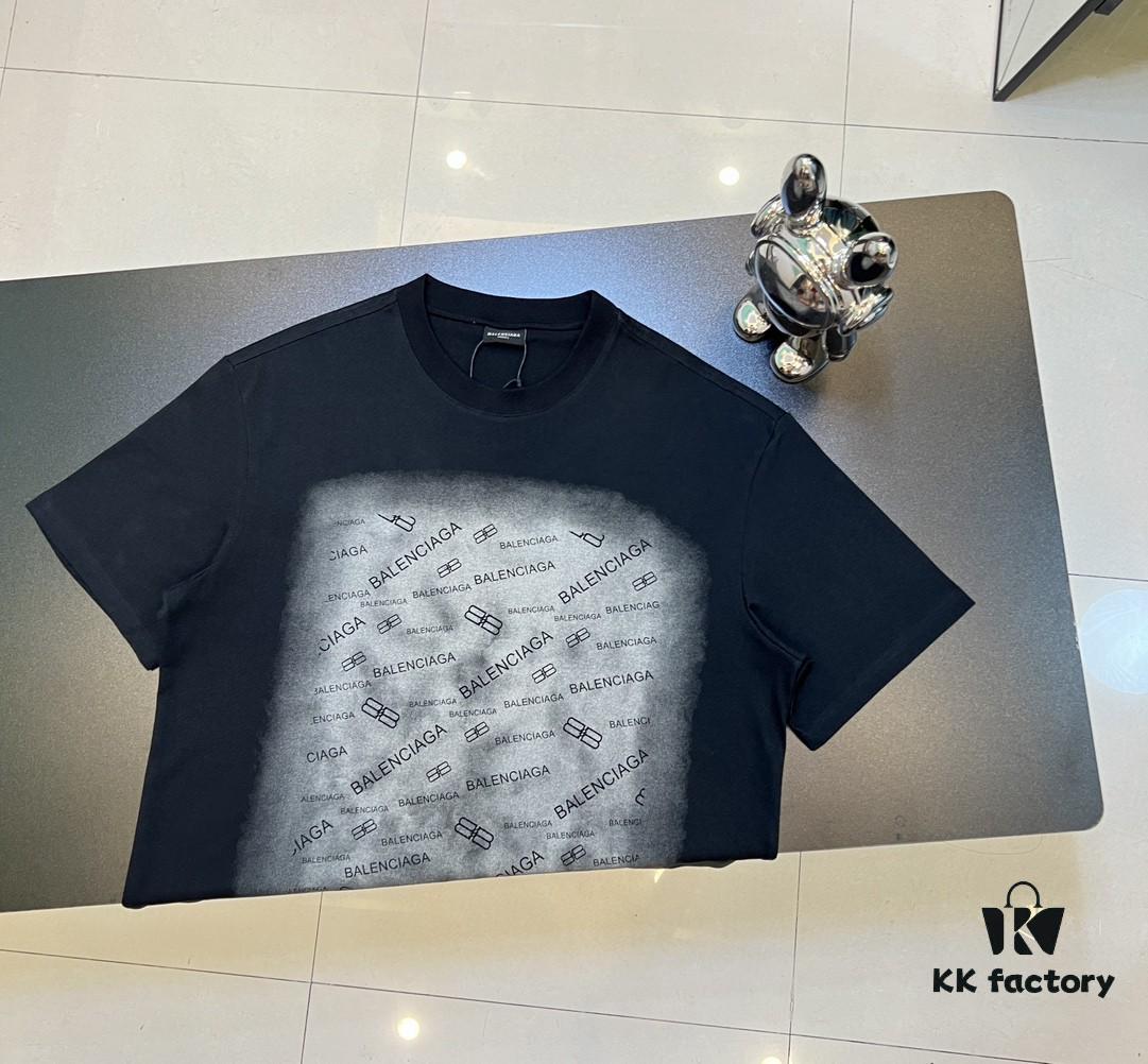 Balenciaga Gradient Letter Short-Sleeve T-Shirt