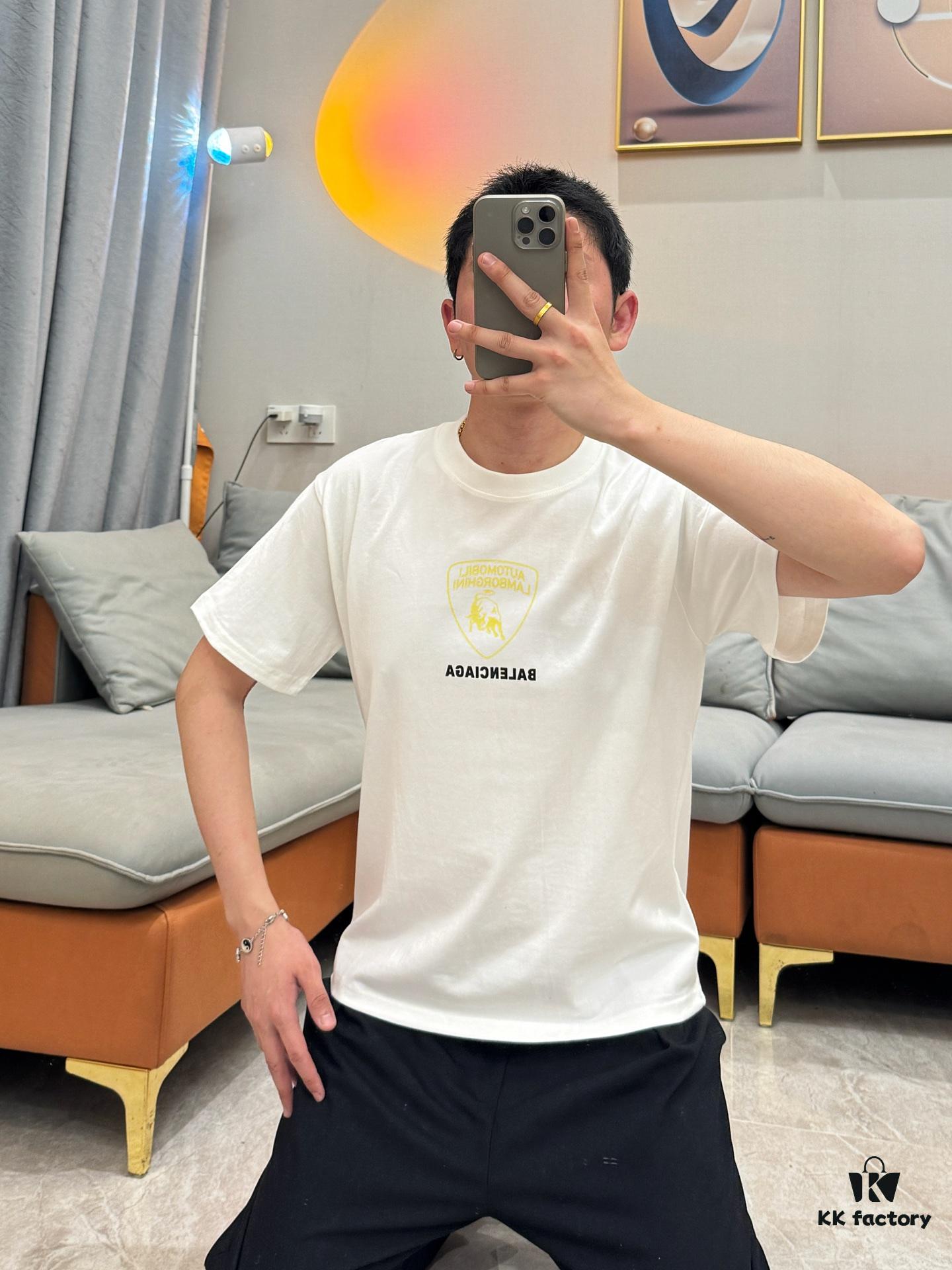 Real-shot model photo