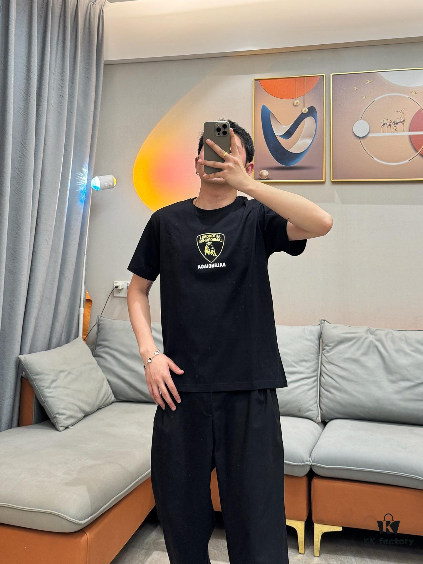 Real-shot model photo