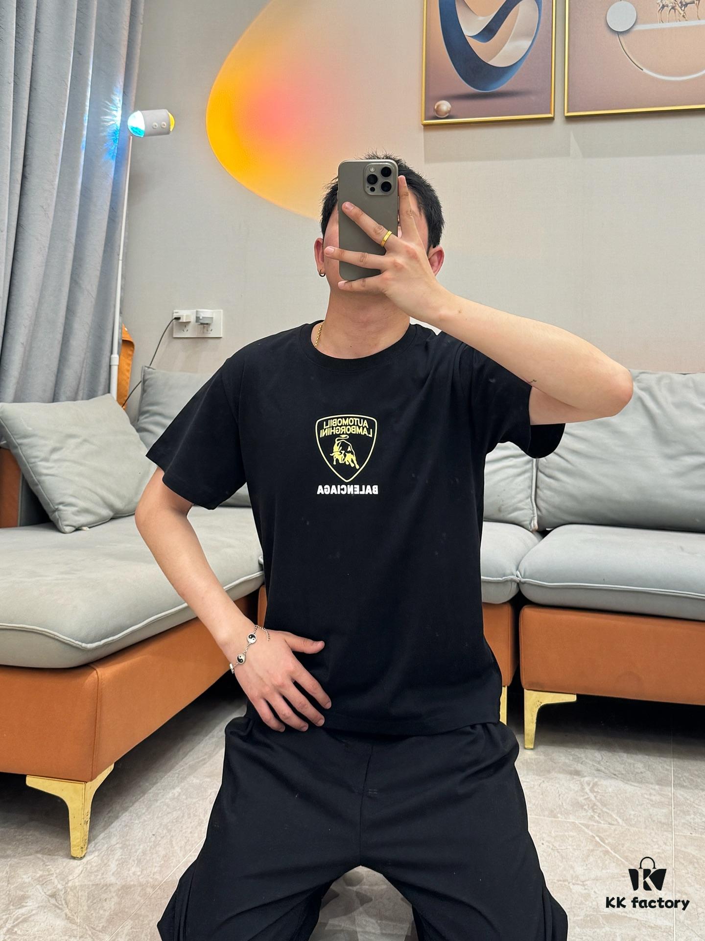 Real-shot model photo