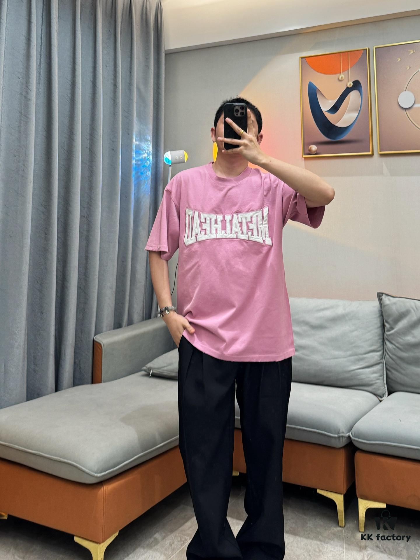 Real-shot model photo