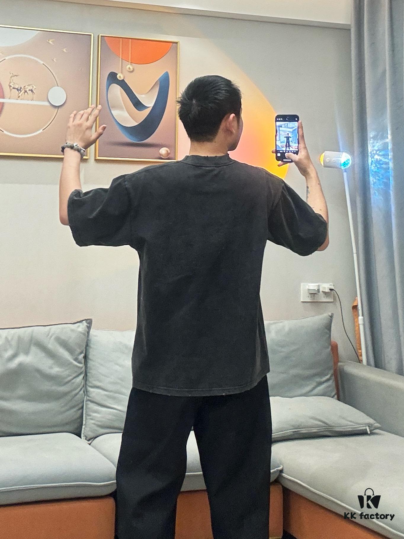 Real-shot model photo