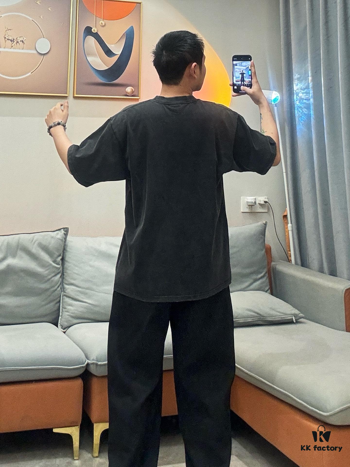 Real-shot model photo