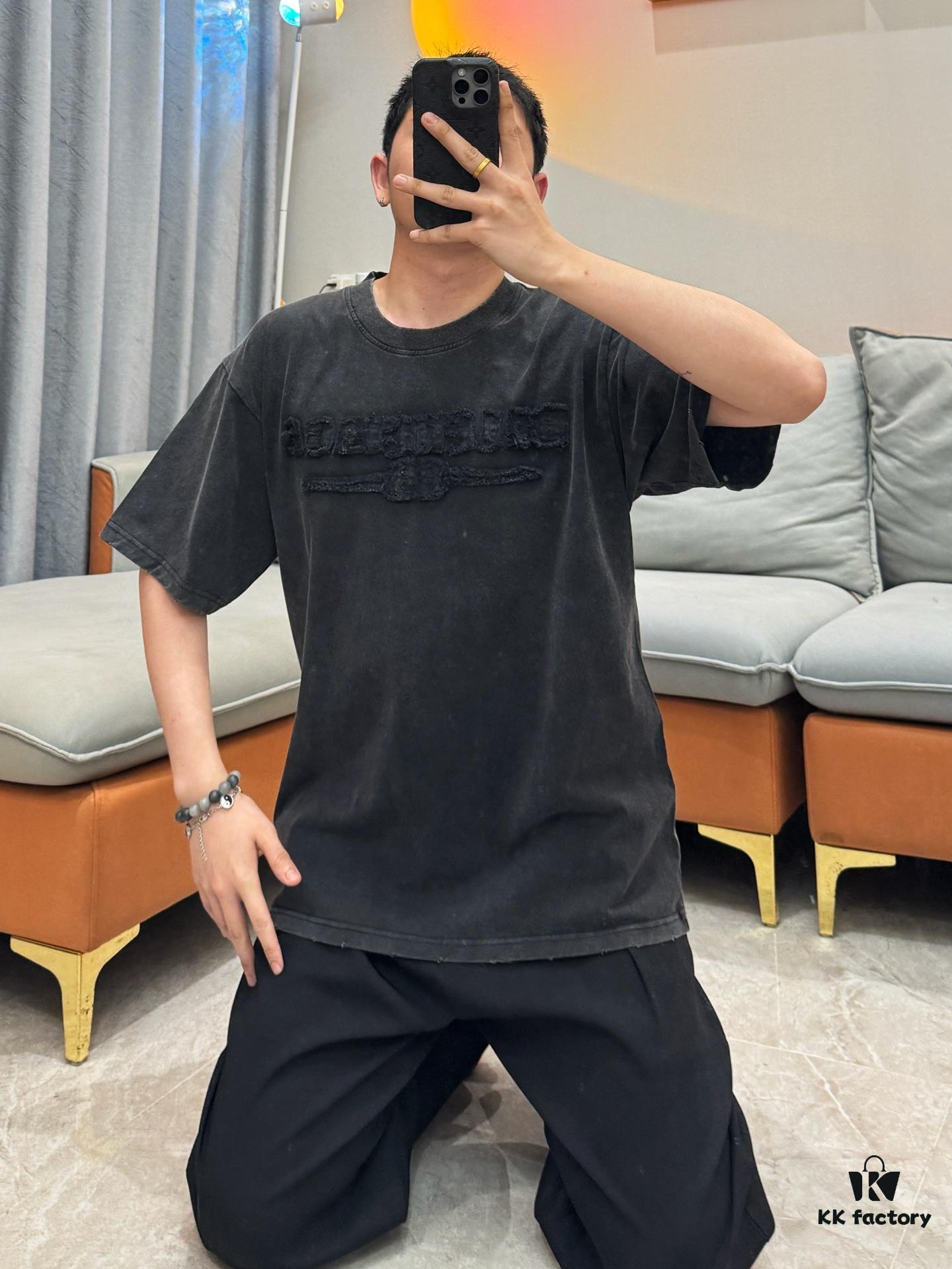 Real-shot model photo