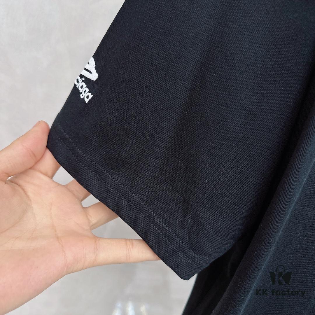 Balenciaga 2025 SS New Arrival Short Sleeve T-Shirt, Stylish and Minimalist Design, Classic Brand Logo, Comfortable Wear with Refined Craftsmanship