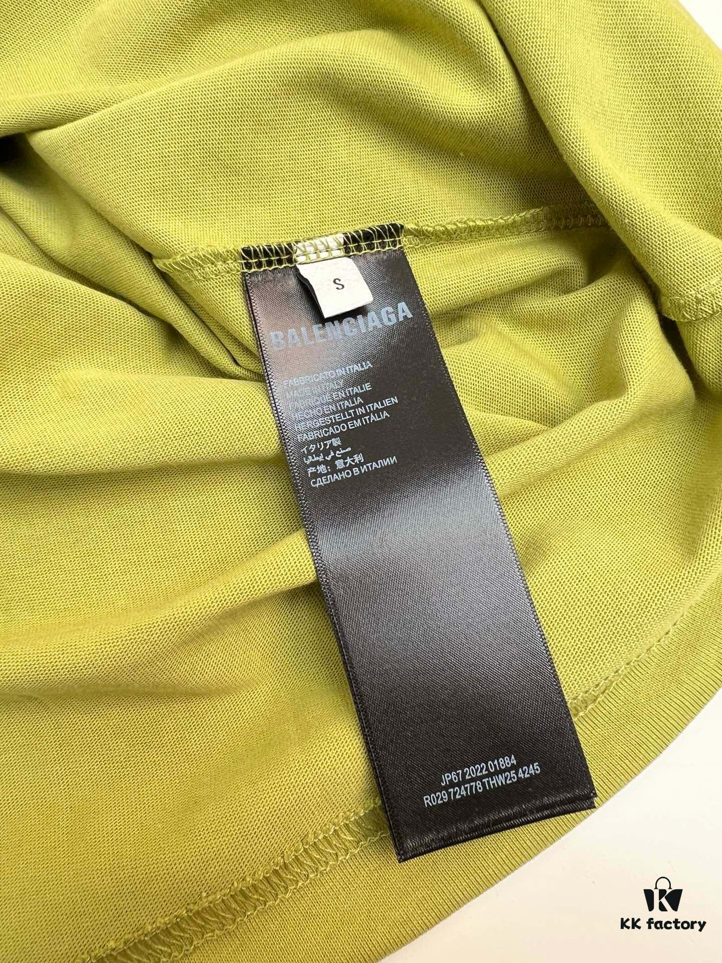 High-Quality BAL 25SS Screen-Printed Premium Craftsmanship Classic Color T-Shirt! Youthful and Vibrant Design! New Season's Featured Teddy Bear Series with Advanced Printing Technology, Made from 280g Pure Cotton Fabric – Soft, Comfortable, and Perfectly Matched with Jeans, Chinos, or Shorts for Spring and Summer