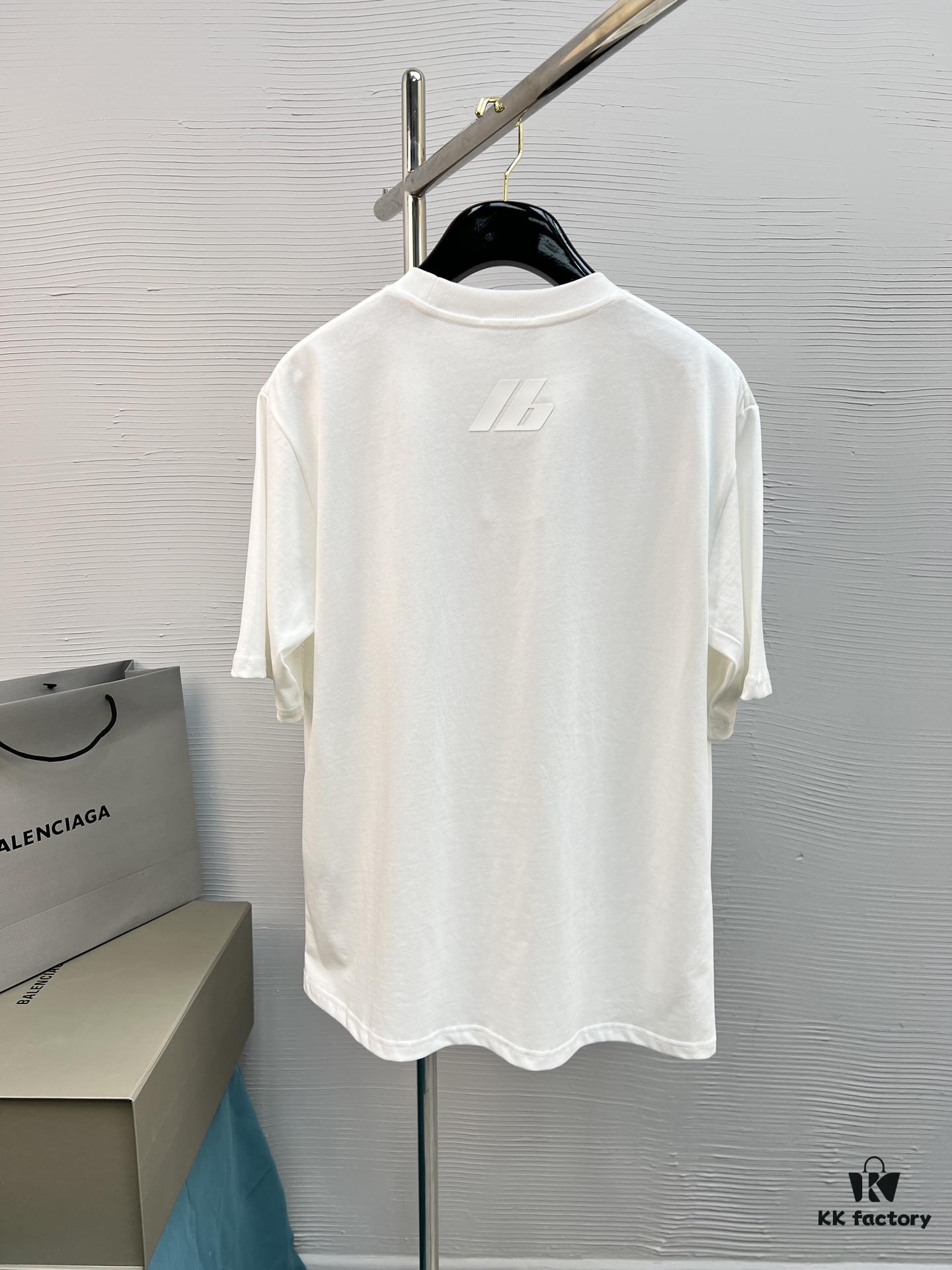 High-Quality BAL 25SS Screen-Printed Premium Craftsmanship Classic Color T-Shirt! Fresh and Vibrant Youthful Style! New Season's Featured Bear Series, Made with Top-Grade Printing Standards, Strong 3D Color Transition, Premium 280g Pure Cotton Fabric, Comfortable and Soft. Perfect Match with Jeans, Chinos, or Shorts for Spring and Summer – A Must-Have Bestseller!