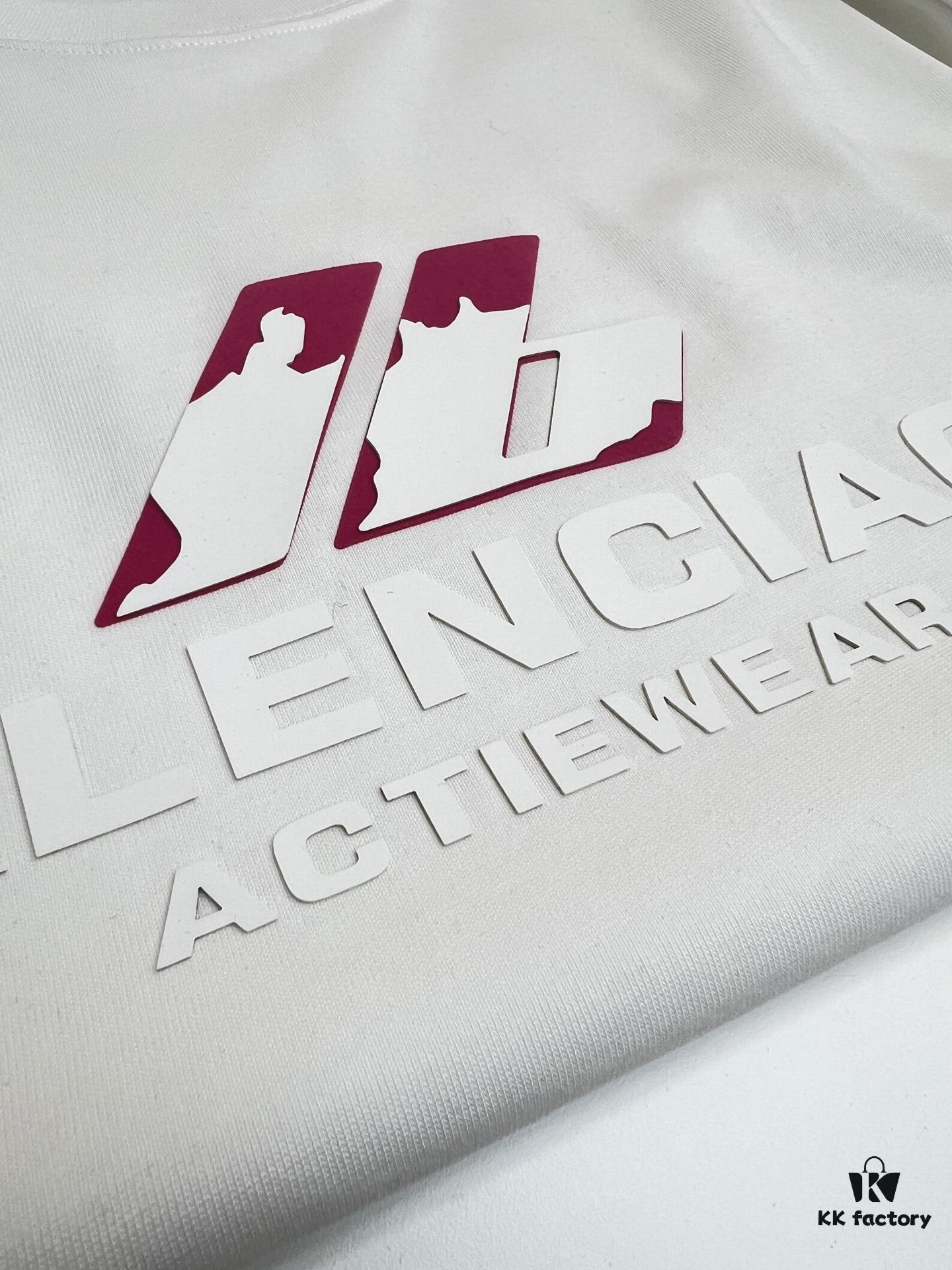 High-Quality BAL 25SS Screen-Printed Premium Craftsmanship Classic Color T-Shirt! Fresh and Vibrant Youthful Style! New Season's Featured Bear Series, Made with Top-Grade Printing Standards, Strong 3D Color Transition, Premium 280g Pure Cotton Fabric, Comfortable and Soft. Perfect Match with Jeans, Chinos, or Shorts for Spring and Summer – A Must-Have Bestseller!