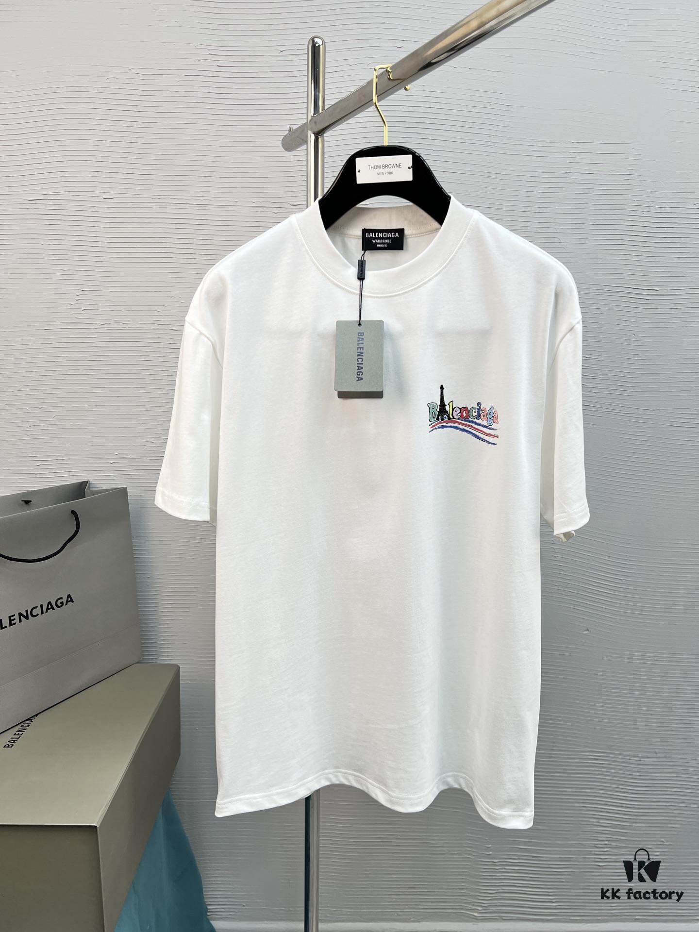 High-Quality BAL 25SS Classic Color T-Shirt New Arrival! A vibrant and youthful design bursting with energy, part of the new season's featured bear series. Crafted with premium 280g pure cotton fabric and advanced first-grade printing technology for a strong three-dimensional color gradient. Soft, comfortable, and perfect for spring and summer – effortlessly pairs with jeans, casual pants, or shorts as a must-have wardrobe staple.