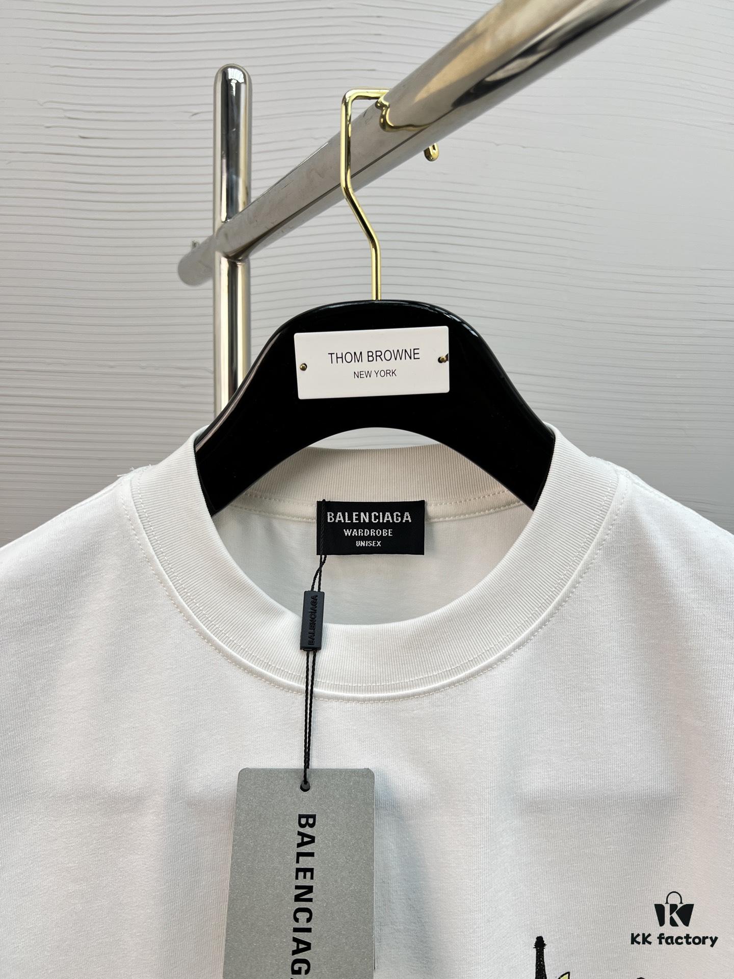 High-Quality BAL 25SS Classic Color T-Shirt New Arrival! A vibrant and youthful design bursting with energy, part of the new season's featured bear series. Crafted with premium 280g pure cotton fabric and advanced first-grade printing technology for a strong three-dimensional color gradient. Soft, comfortable, and perfect for spring and summer – effortlessly pairs with jeans, casual pants, or shorts as a must-have wardrobe staple.