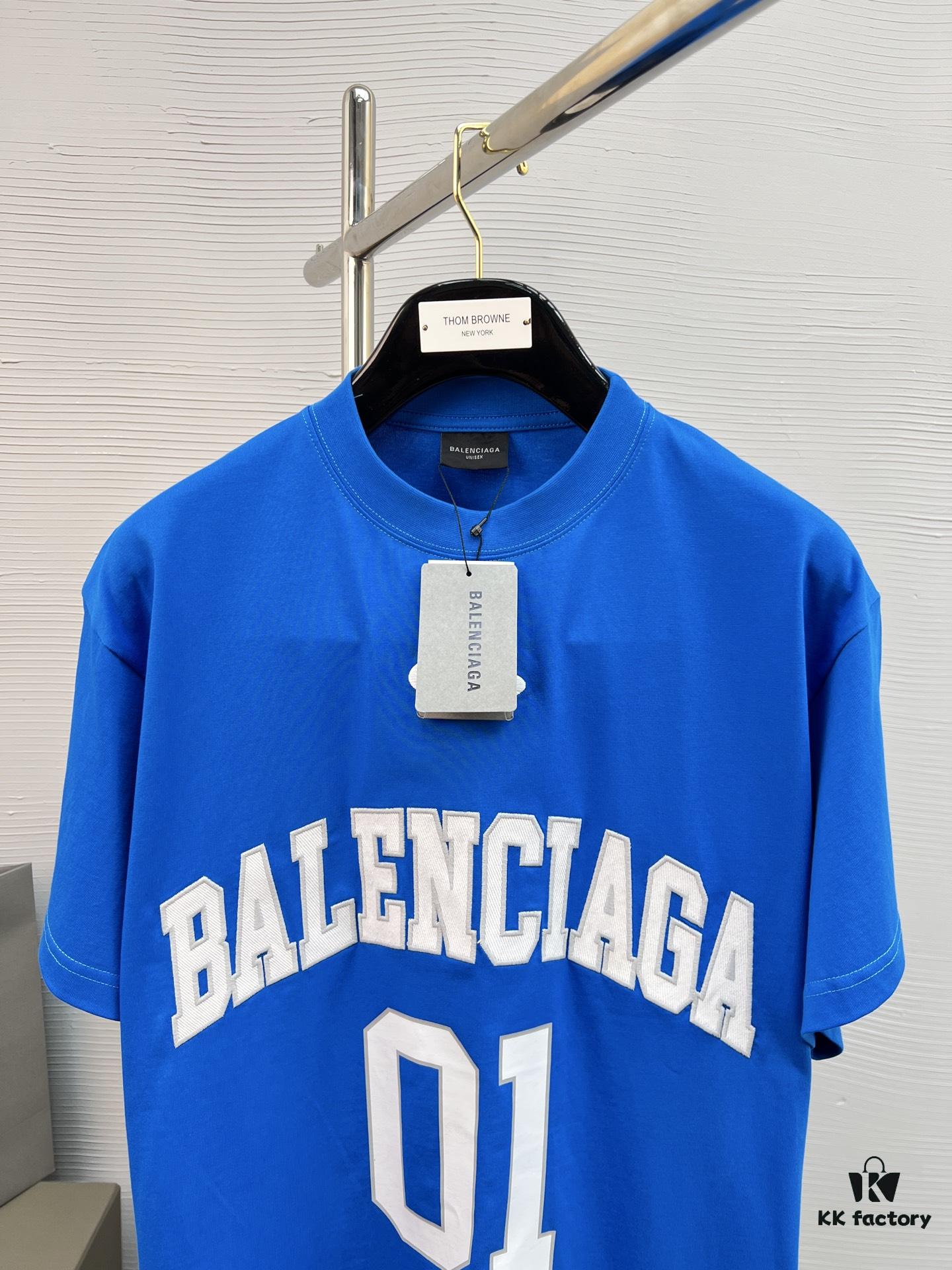 High-Quality BAL 25SS Classic Color T-Shirt!! Fresh and vibrant design full of youthful energy! The new season's featured Bear series, crafted with premium-grade printing techniques for strong three-dimensional color transitions. Made from selected 280g pure cotton fabric—soft, comfortable, and perfect for spring and summer. Pairs effortlessly with jeans, chinos, or shorts, a must-have versatile hit!