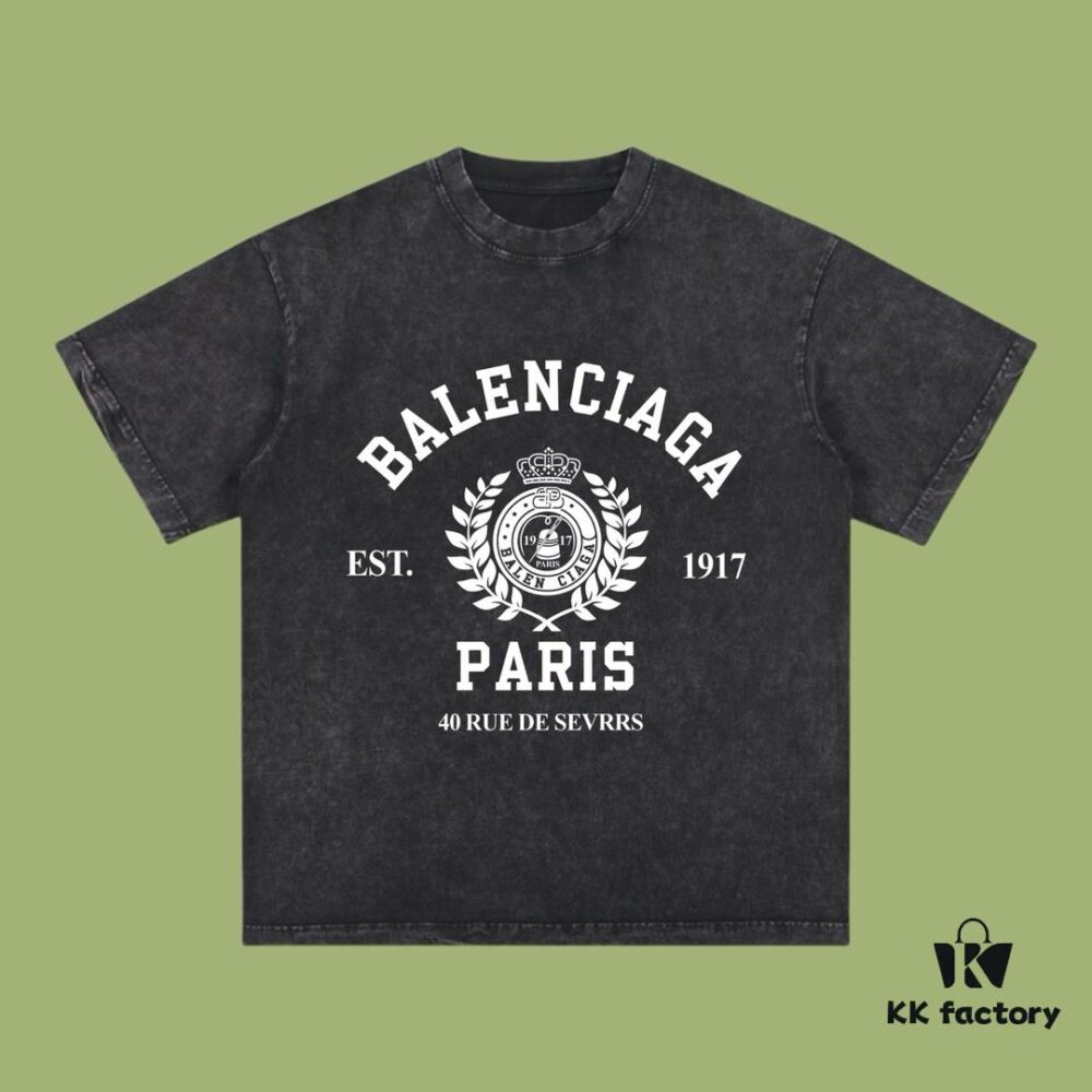 High-End Quality Balenciaga 2025 Fall Spring/Summer Collection Wheat Ear 1917 Logo Short Sleeve T-Shirt Imported Kanglong Digital Direct-to-Garment Printing Custom-Dyed High-Quality Streetwear 26-Single 100% Double Yarn Washed 300G Garment-Dyed and Washed Snowflake OS Loose Fit Unisex