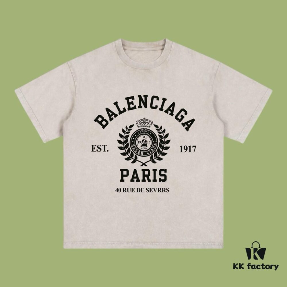 High-End Quality Balenciaga 2025 Fall Spring/Summer Collection Wheat Ear 1917 Logo Short Sleeve T-Shirt Imported Kangwo Digital Direct-to-Garment Printed Dyed High-Quality Streetwear 26s Double Yarn 100% Washed 300G Garment-Dyed and Washed Snowflake Finish OS Loose Fit Unisex