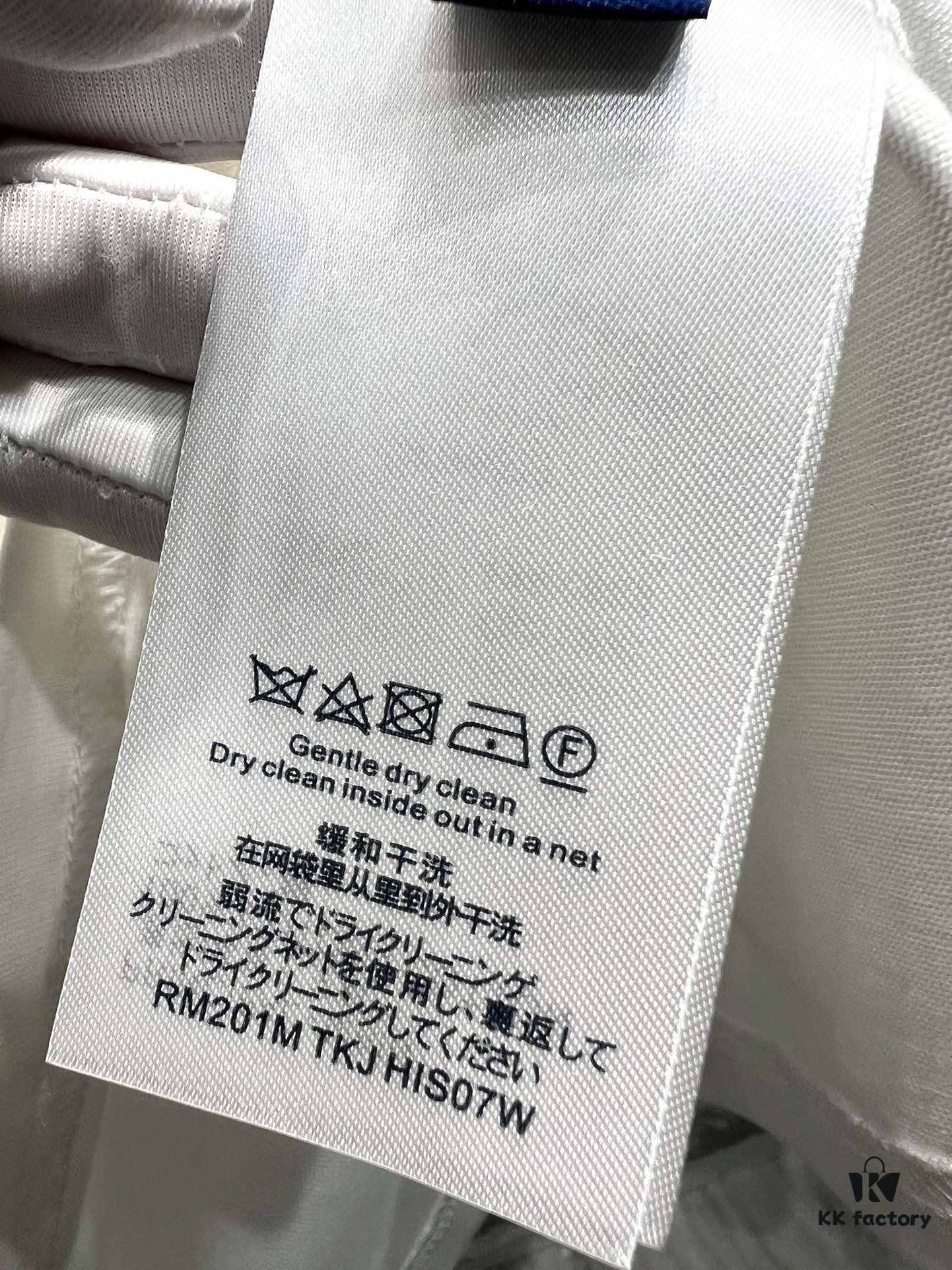 Louis Vuitton Embroidered Logo Short-Sleeve T-Shirt