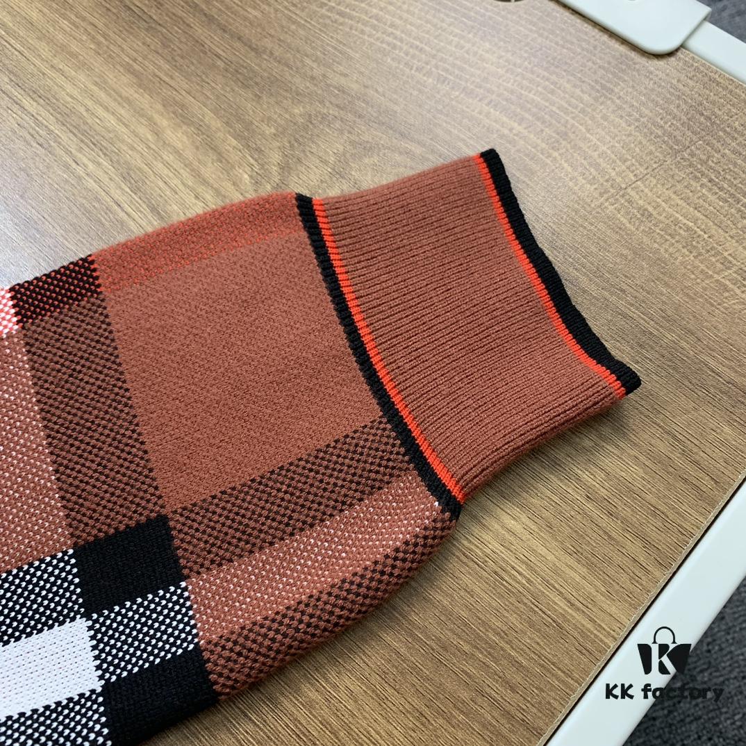 New Burberry 2024 Classic Striped Plaid Double Jacquard Crew Neck Knit Sweater