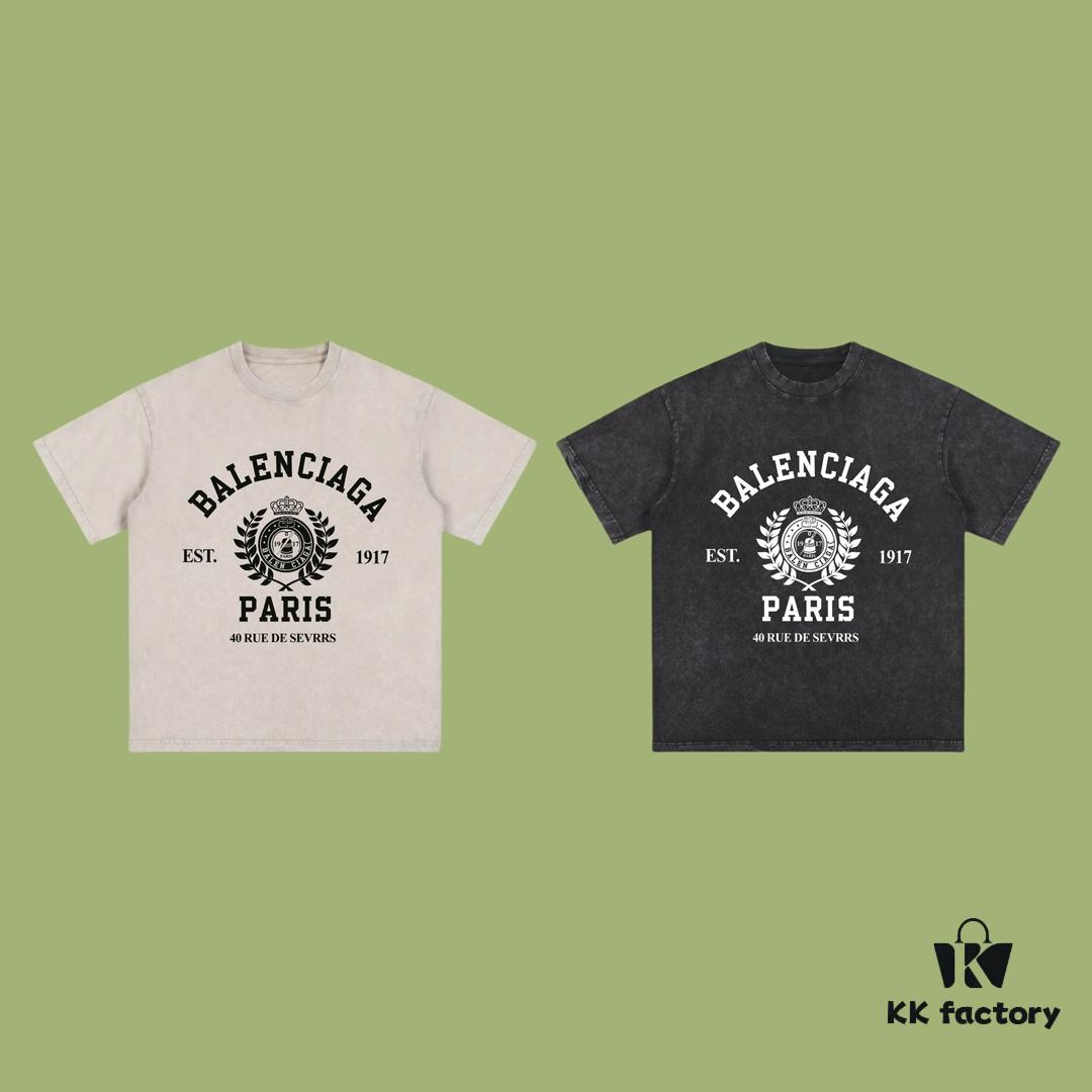 High-End Quality Balenciaga 2025 Fall Spring/Summer Collection Wheat Ear 1917 Logo Short Sleeve T-Shirt Imported Kangwo Digital Direct-to-Garment Printed Dyed High-Quality Streetwear 26s Double Yarn 100% Washed 300G Garment-Dyed and Washed Snowflake Finish OS Loose Fit Unisex