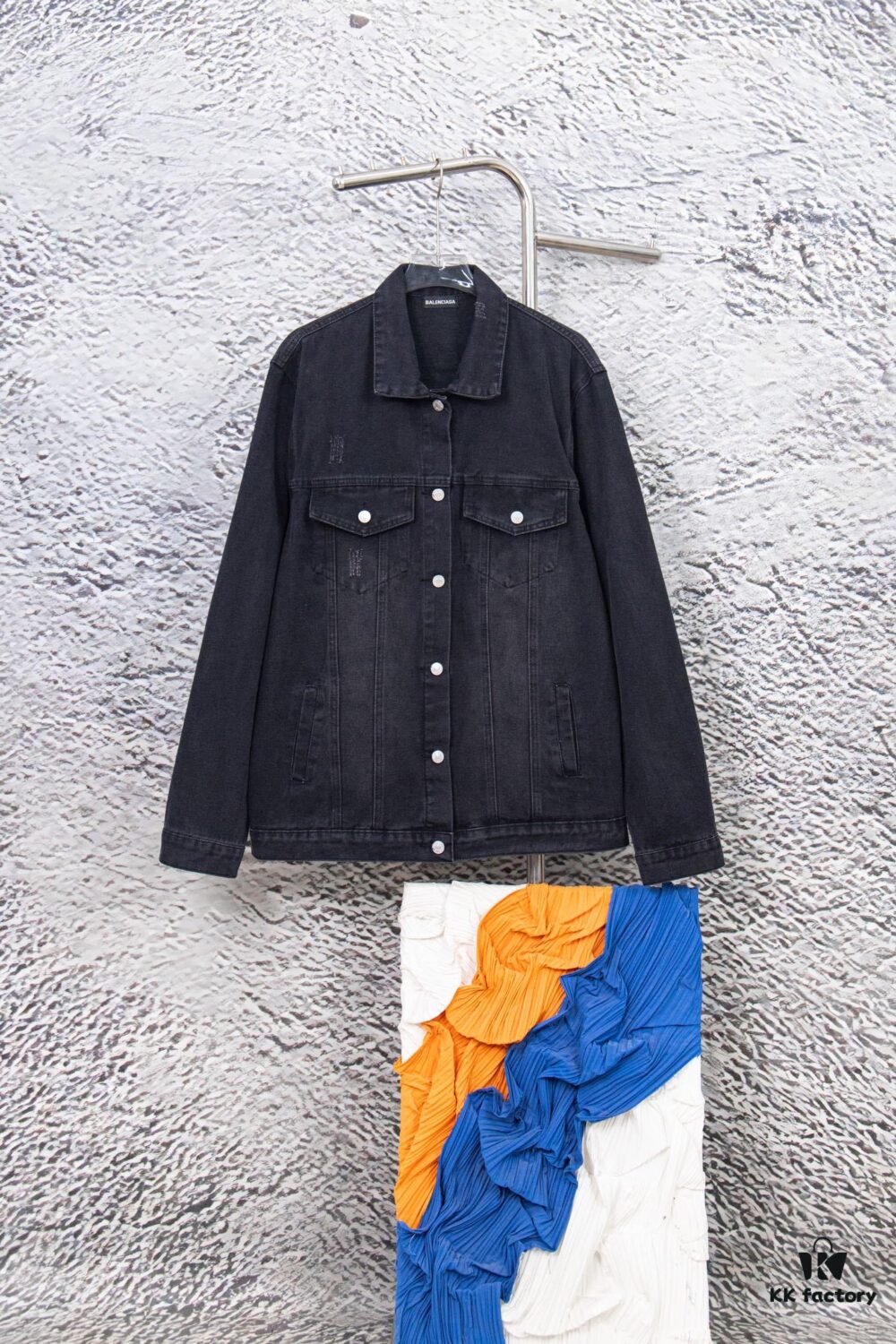 Balenciaga 2024 Fall/Winter New Loose Oversized Denim Jacket with Eiffel Tower Design
