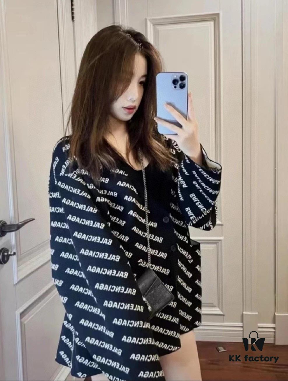 Paris Full Print Bullet Screen Knit Cardigan Coat for Men and Women