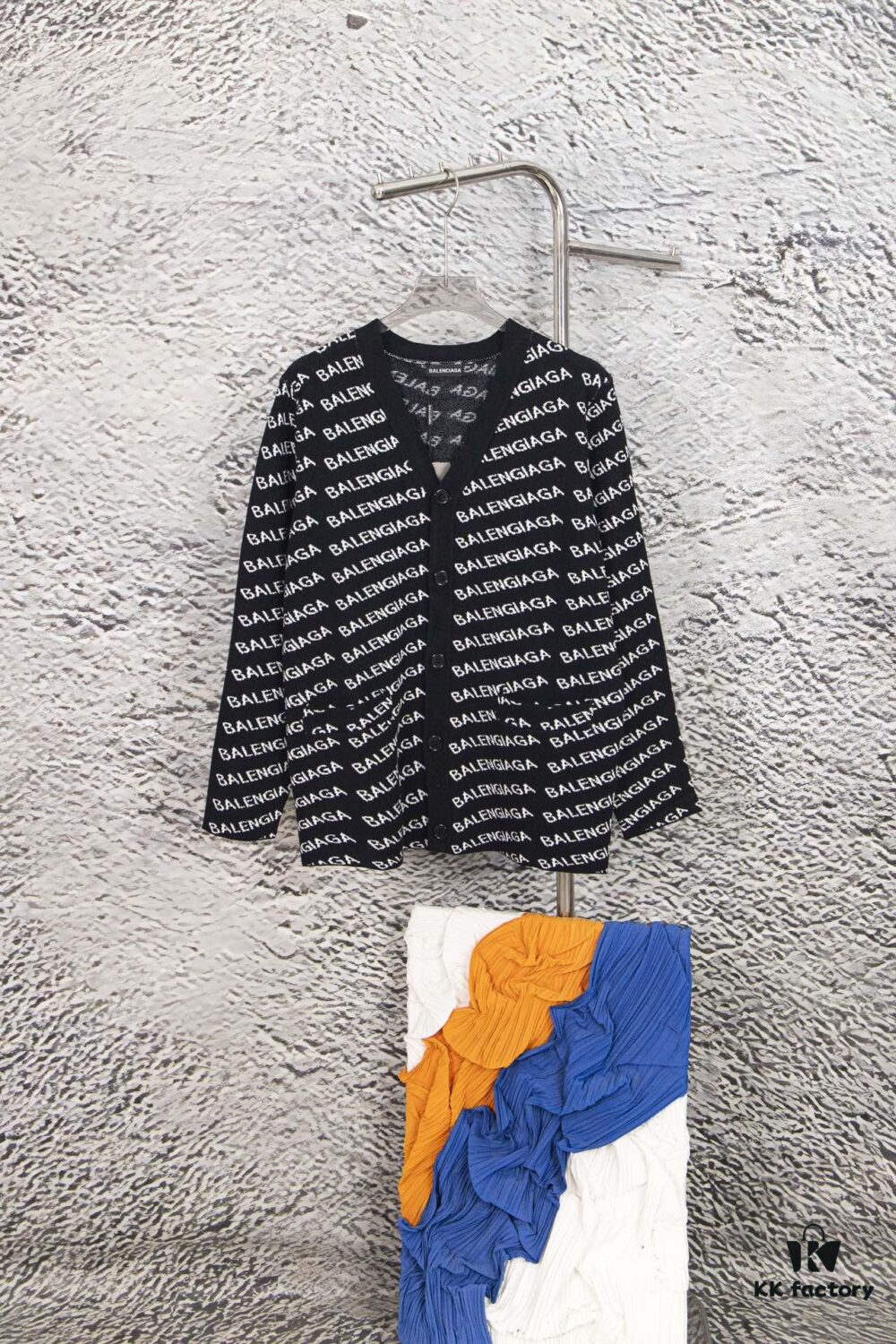 Balmain-inspired All-over Print Knit Cardigan Jacket, Unisex Design, High-quality Wool Blend Ultra-fine Core-spun Yarn, Elegant and Timeless Style