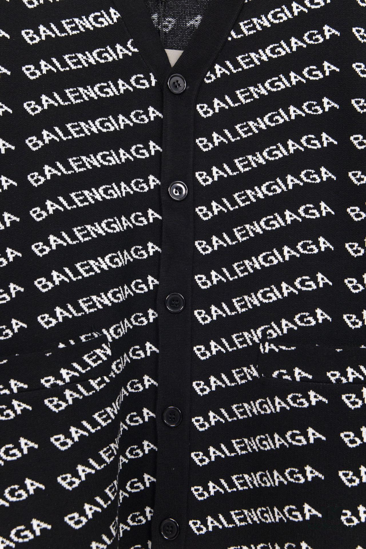 Balmain-inspired All-over Print Knit Cardigan Jacket, Unisex Design, High-quality Wool Blend Ultra-fine Core-spun Yarn, Elegant and Timeless Style