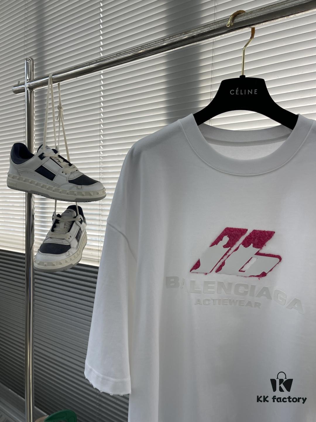 BALENCIAGA 25 Spring/Summer New Arrival Oversized Short Sleeve T-Shirt, Made from Custom 340g High GSM Cotton Fabric with Heavy Rust-Effect Woven Rubber Print on Chest, Distressed Raw Trims at Cuffs and Hem