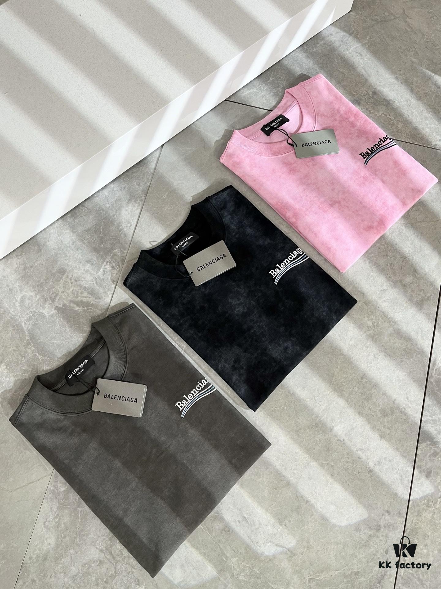 BALENCI*GA 2025 Spring/Summer New Unisex 👫 Short Sleeve T-Shirt with Runway Print and Embroidered Logo – Fashionable Casual Tee in Premium 260g Cotton