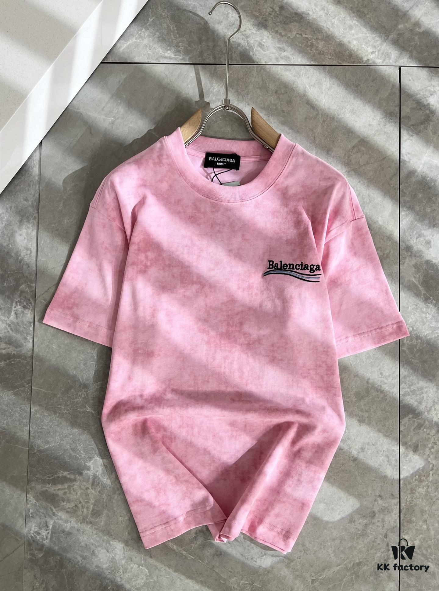 BALENCI*GA 2025 Spring/Summer New Unisex 👫 Short Sleeve T-Shirt with Runway Print and Embroidered Logo – Fashionable Casual Tee in Premium 260g Cotton