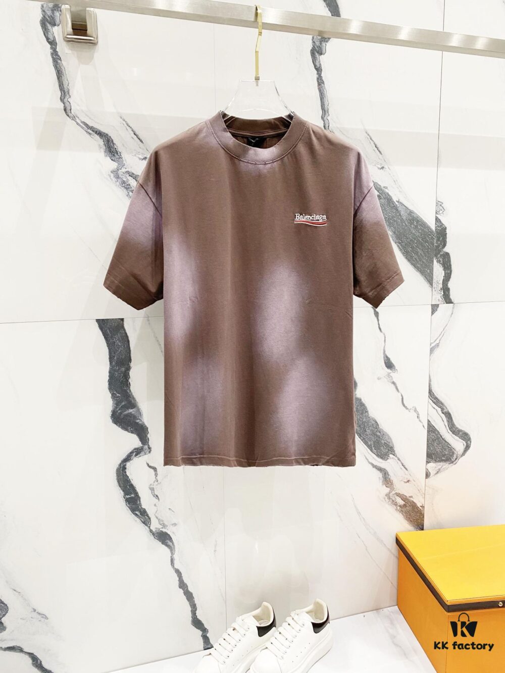 BALENCIAGA Balenciaga 320g Washed Short-Sleeve T-Shirt with Wavy Coca-Cola Embroidery and Logo Design