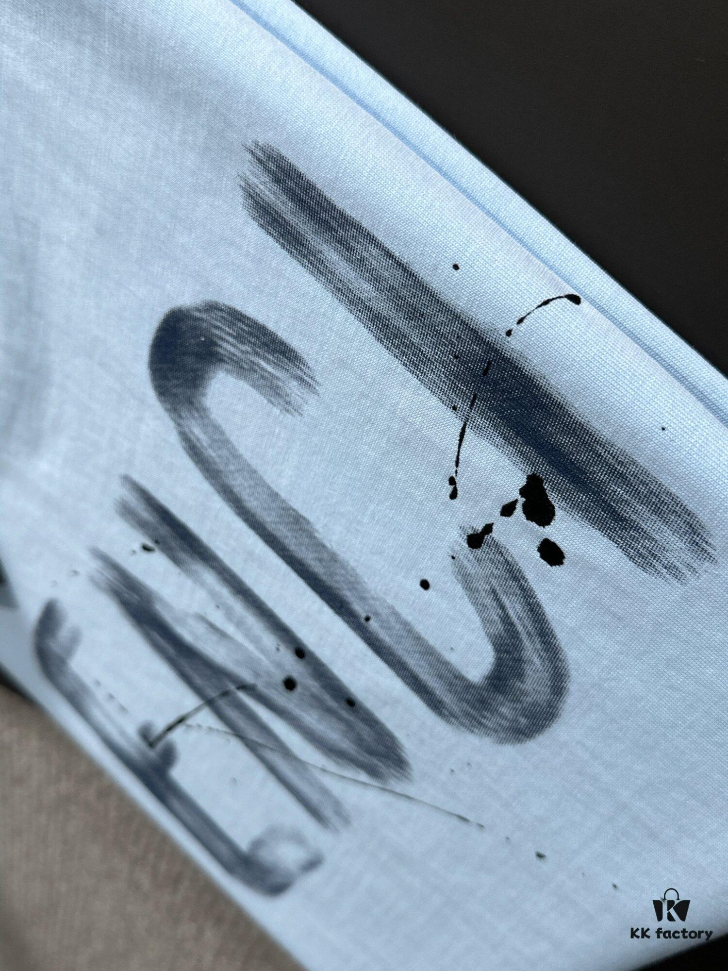 Balenciaga 2025 Spring/Summer New Arrival - High-Quality Cotton T-Shirt with Signature BB Logo