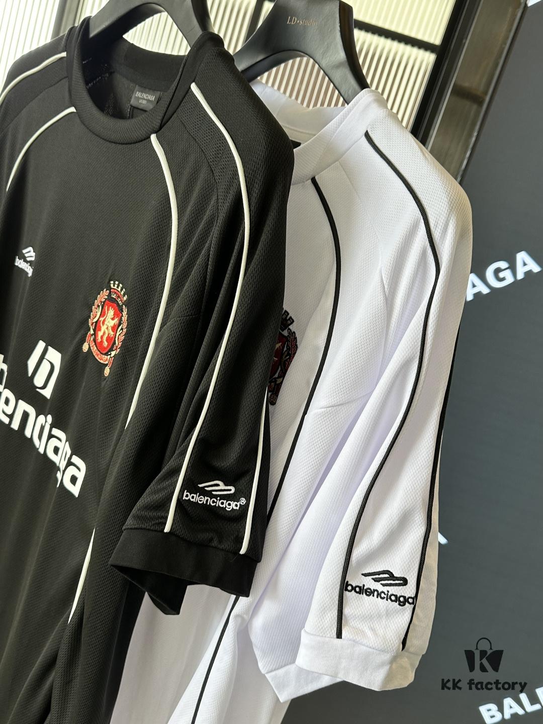 Top Version (Different from Standard Stock) Balenciaga/25SS Paris Fashion Week Manchester United Collaborative Football 10 Number Embroidered Print Short Sleeve T-Shirt