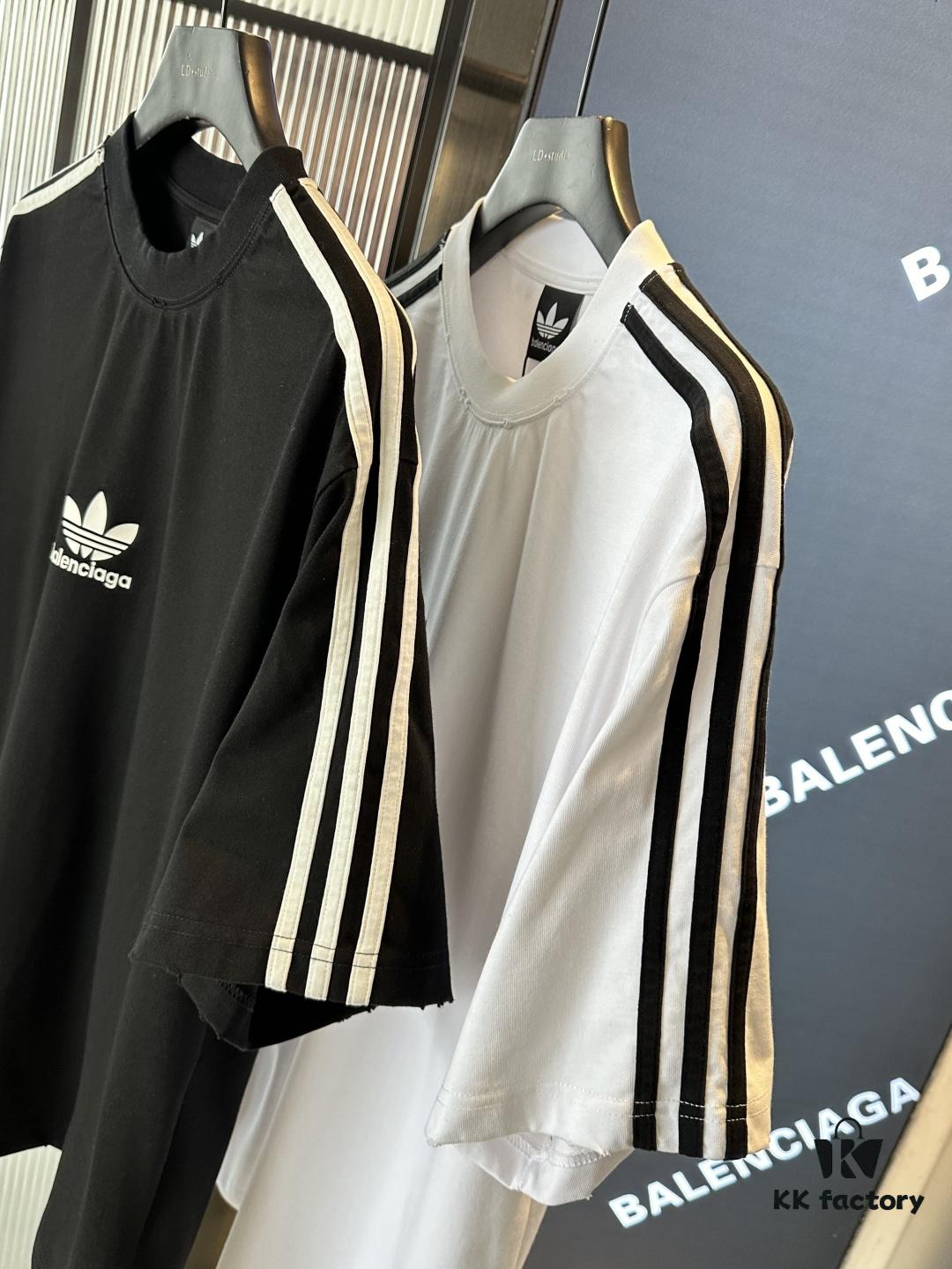 Balenciaga x Three Leaves Collaboration Logo Embellished Heavyweight T-Shirt (Top Version, Distinguished from Standard Stock)