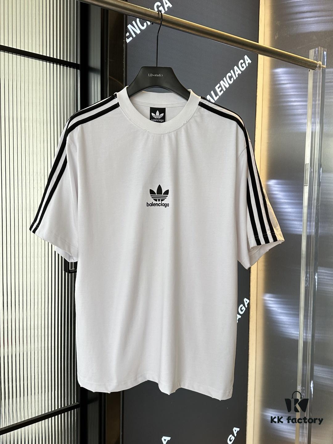 Balenciaga x Three Leaves Collaboration Logo Embellished Heavyweight T-Shirt (Top Version, Distinguished from Standard Stock)