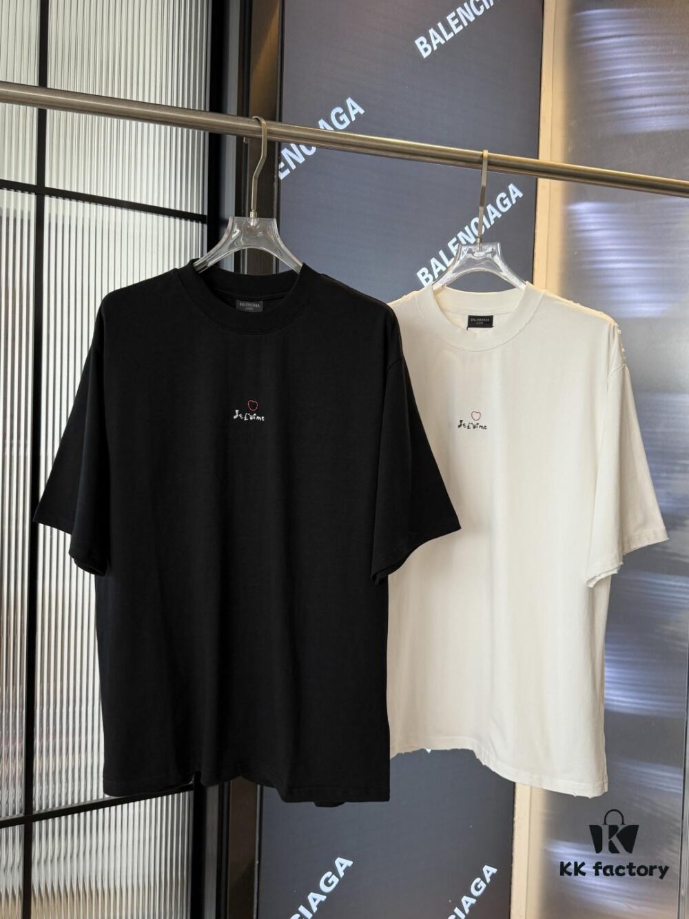 25SS Balenciaga Valentine's Day Limited Edition Embroidered Heart Couple T-Shirt (Valentine's 520 Qixi Essential)