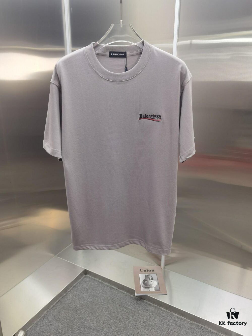 Paris BLCG (Top-tier Embroidered Version, Different from Standard Stock) Short Sleeve T-Shirt