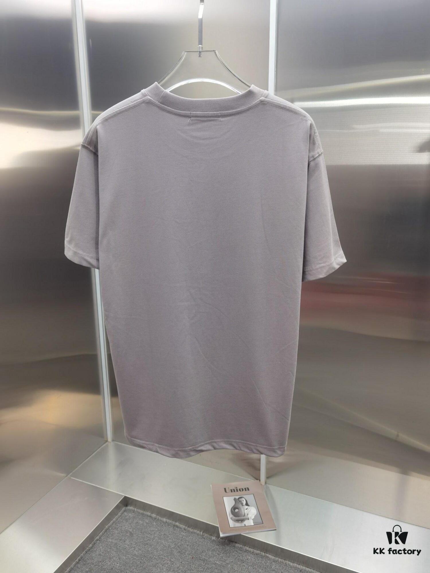 Paris BLCG (Top-tier Embroidered Version, Different from Standard Stock) Short Sleeve T-Shirt