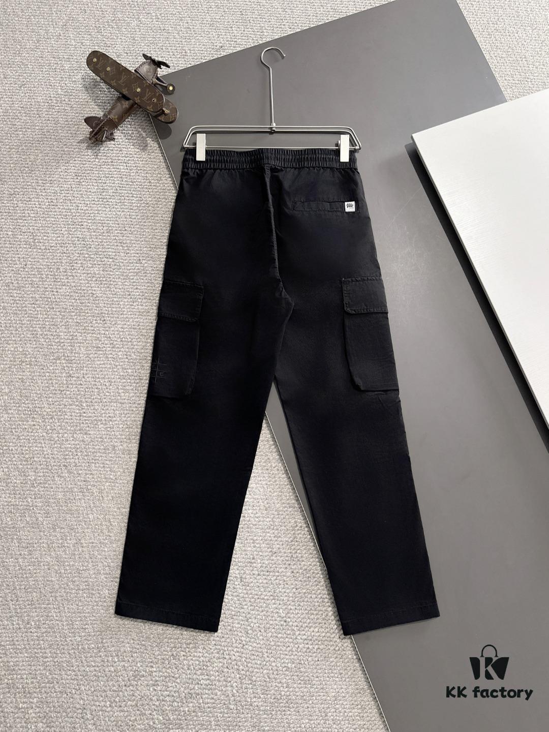 Balenciaga 2025 Spring/Summer New Elastic Waist Casual Pants, Lightweight Custom Counter Fabric, Highly Breathable and Comfortable, Exquisite Details, Brand-Inspired Design Concept Reflecting High Quality, Soft and Smooth Touch