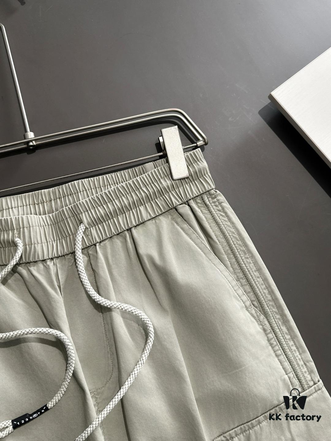 Balenciaga 2025 Spring/Summer New Elastic Waist Casual Pants, Lightweight Custom Counter Fabric, Highly Breathable and Comfortable, Exquisite Details, Brand Design Concept Reflecting High Quality, Soft and Smooth Touch