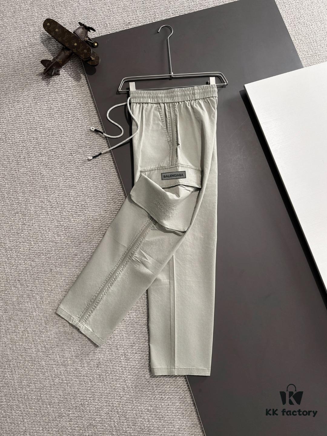 Balenciaga 2025 Spring/Summer New Elastic Waist Casual Pants, Lightweight Custom Counter Fabric, Highly Breathable and Comfortable, Exquisite Details, Brand Design Concept Reflecting High Quality, Soft and Smooth Touch