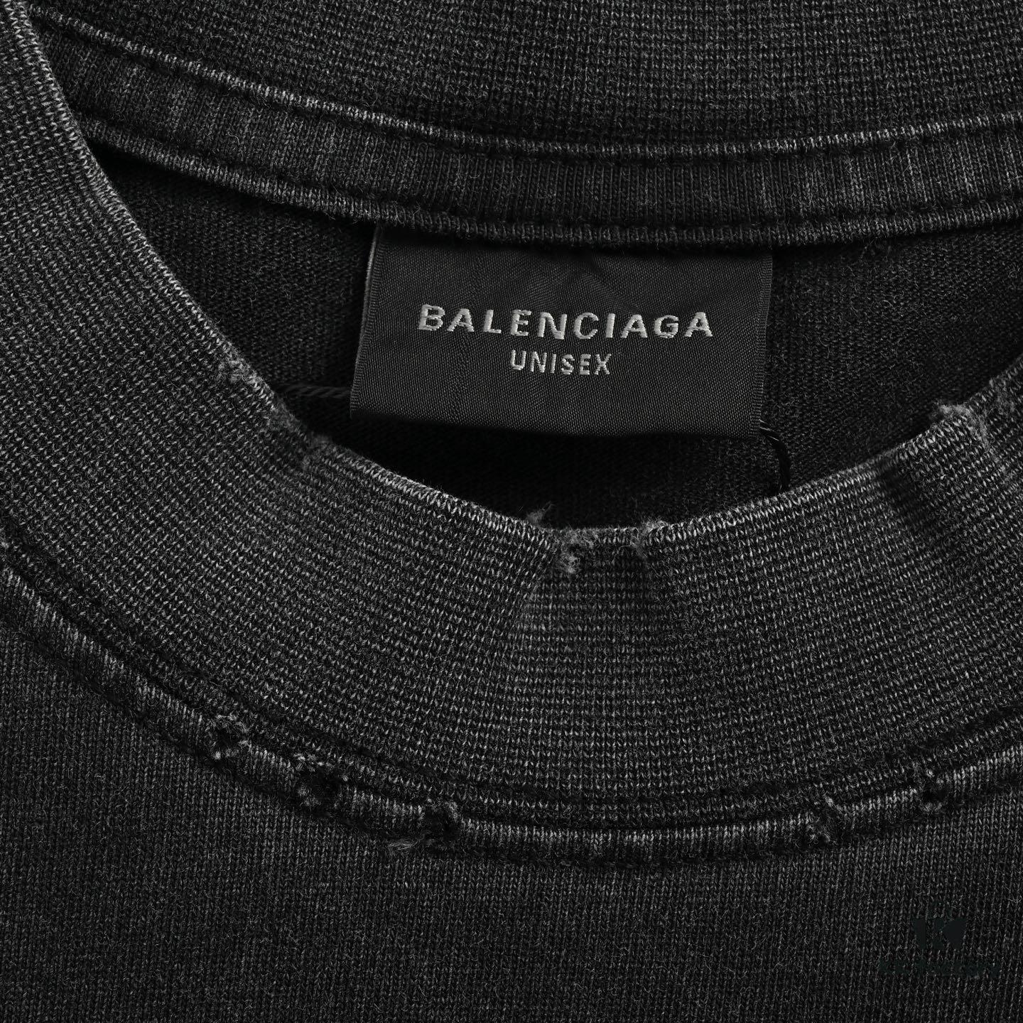 Balenciaga Valentine's Limited Edition Graffiti Heart Short-Sleeve T-Shirt