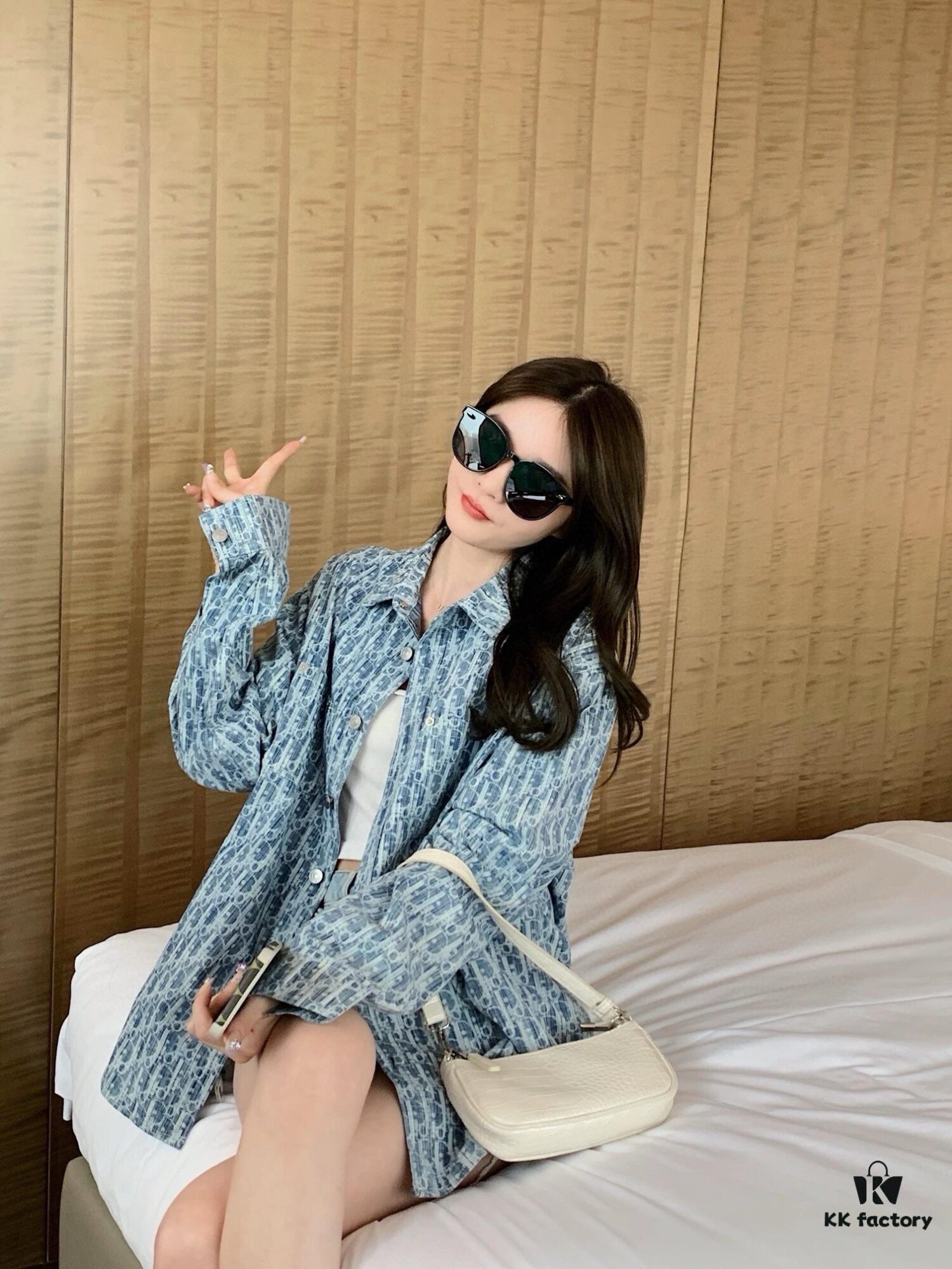 Dior 22FW Vintage Logo Jacquard Long-Sleeve Denim Shirt