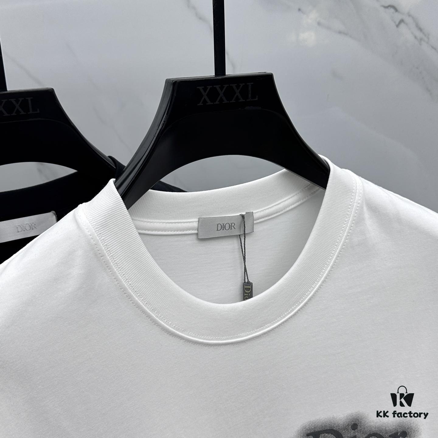 Christian Dior 2025 FW Spring/Summer New Arrival Round Neck T-Shirt for Layering or Outerwear, Embossed Logo Micro Oversized Short-Sleeve 260g Active Cotton Tee