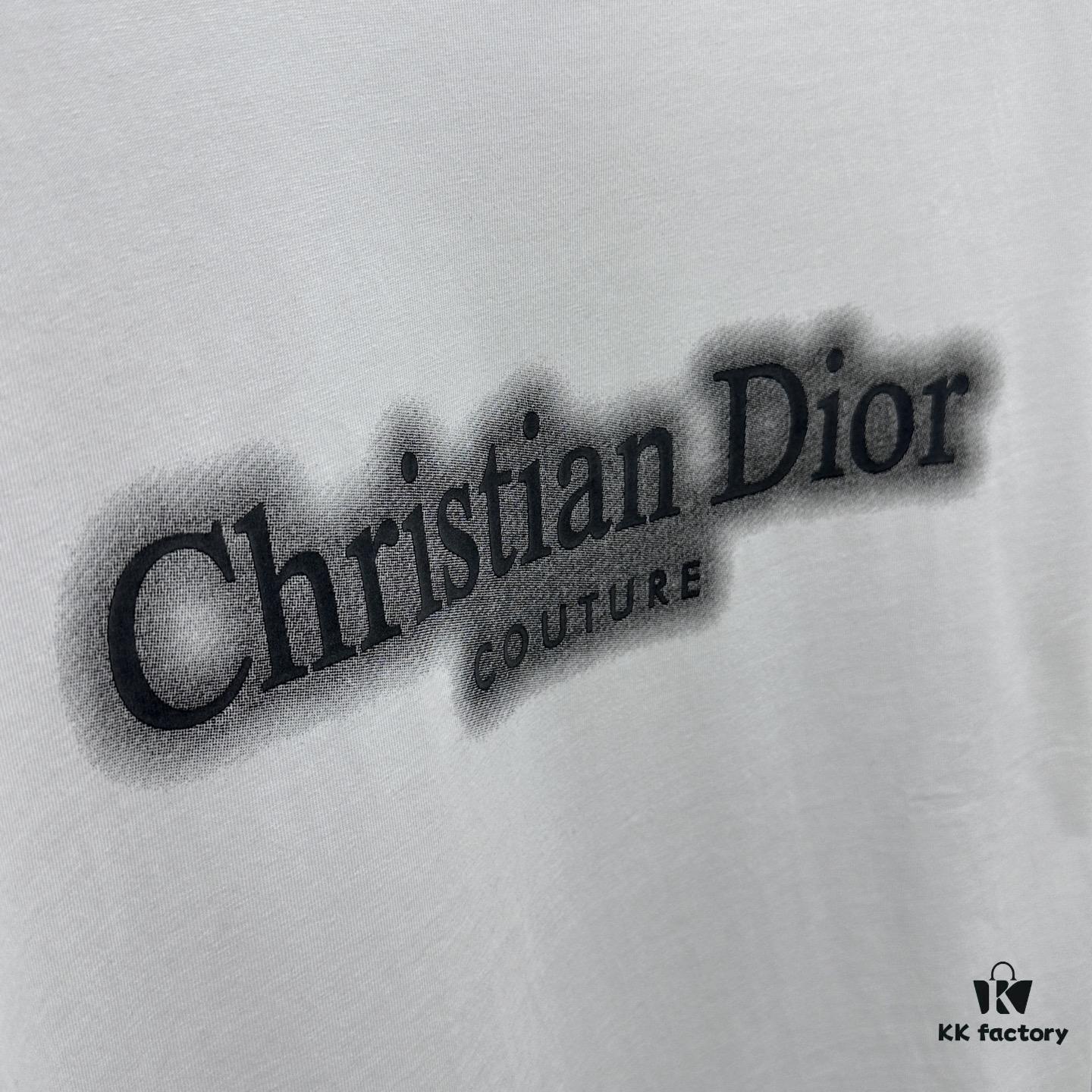 Christian Dior 2025 FW Spring/Summer New Arrival Round Neck T-Shirt for Layering or Outerwear, Embossed Logo Micro Oversized Short-Sleeve 260g Active Cotton Tee