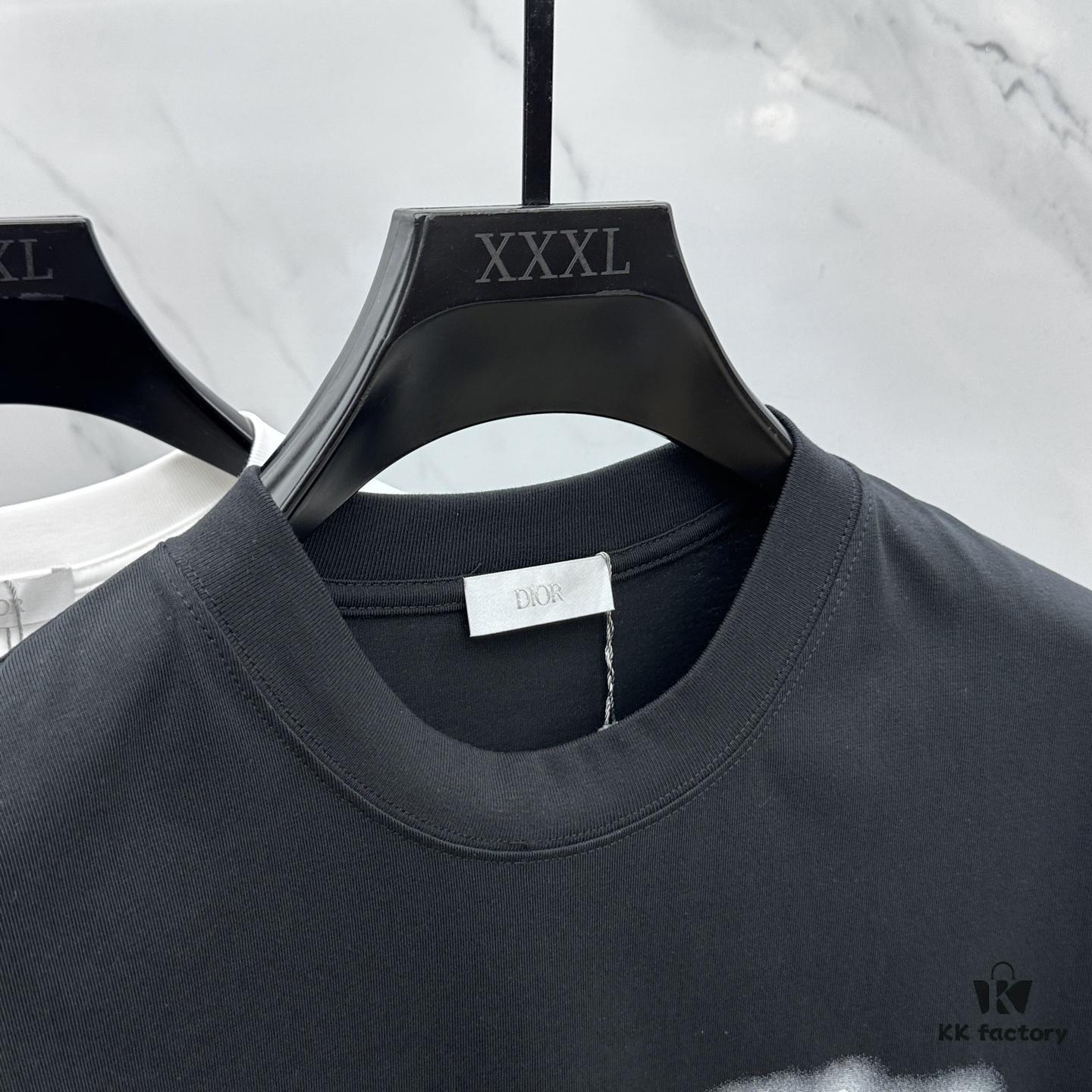 Christian Dior Dior 2025 FW Spring/Summer New Arrival Round Neck T-Shirt for Layering or Outerwear, 3D Logo Slightly Oversized Short-Sleeve 260g Active Cotton Tee