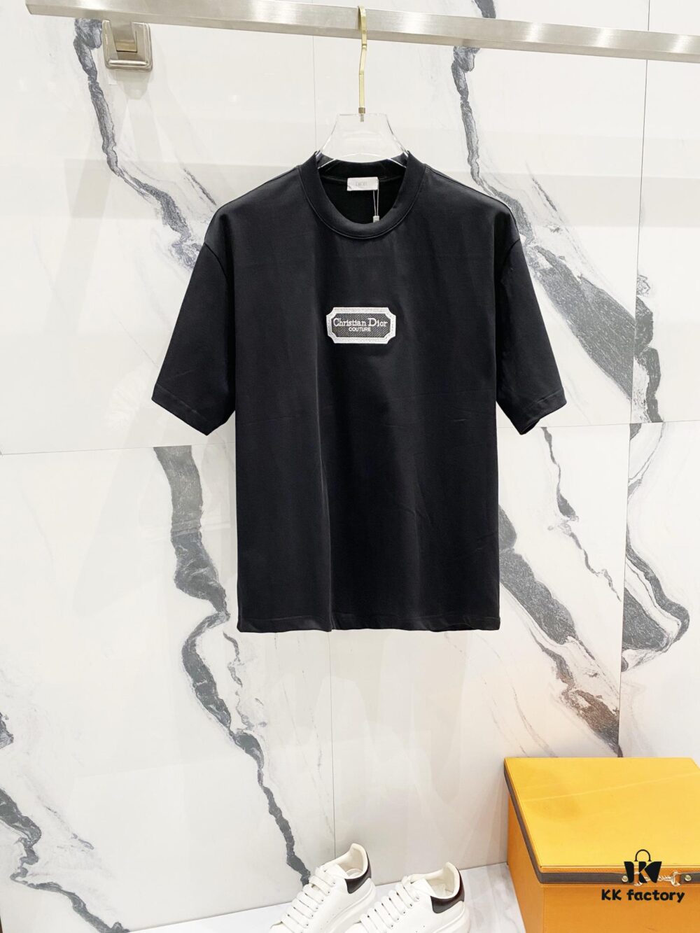 DIOR 320g Crew Neck Short Sleeve T-Shirt with Classic CD Silver Logo Embroidery