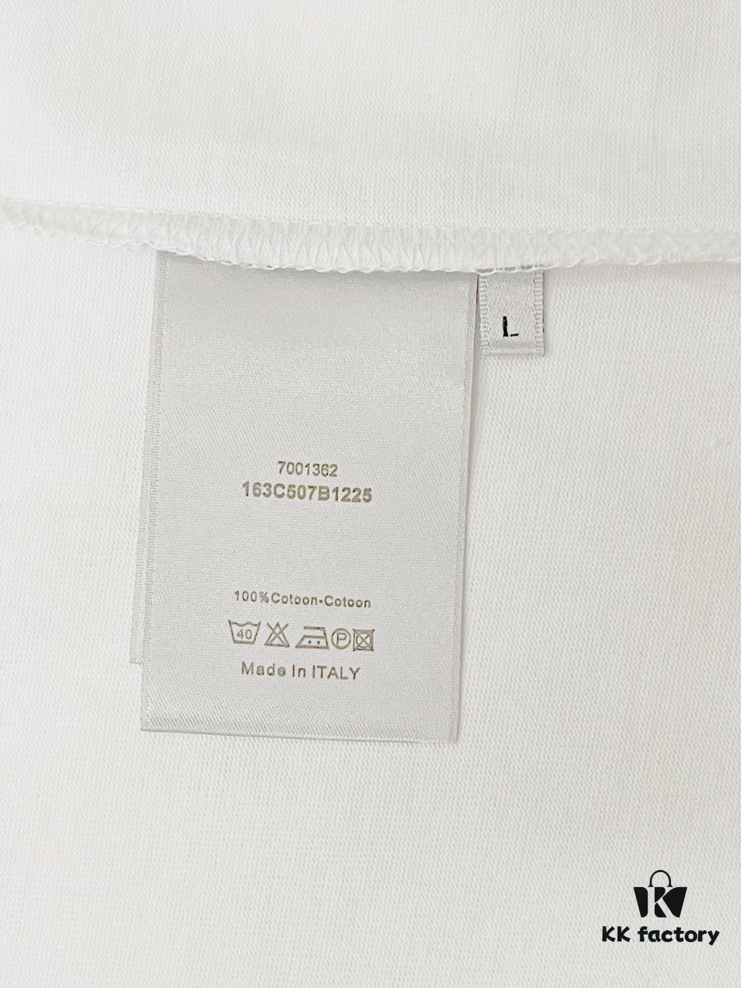 DIOR Letter Print Short Sleeve T-Shirt, Premium 240g Garment-Dyed Fabric, Soft Touch, Stylish and Versatile Unisex Design