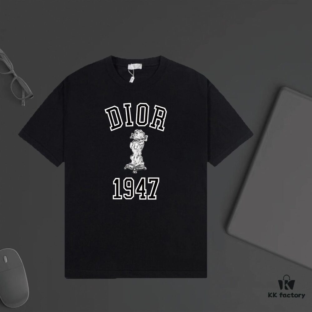 DIOR Bear 1947 Logo Print Short Sleeve T-Shirt in Custom 240g Dyed Fabric