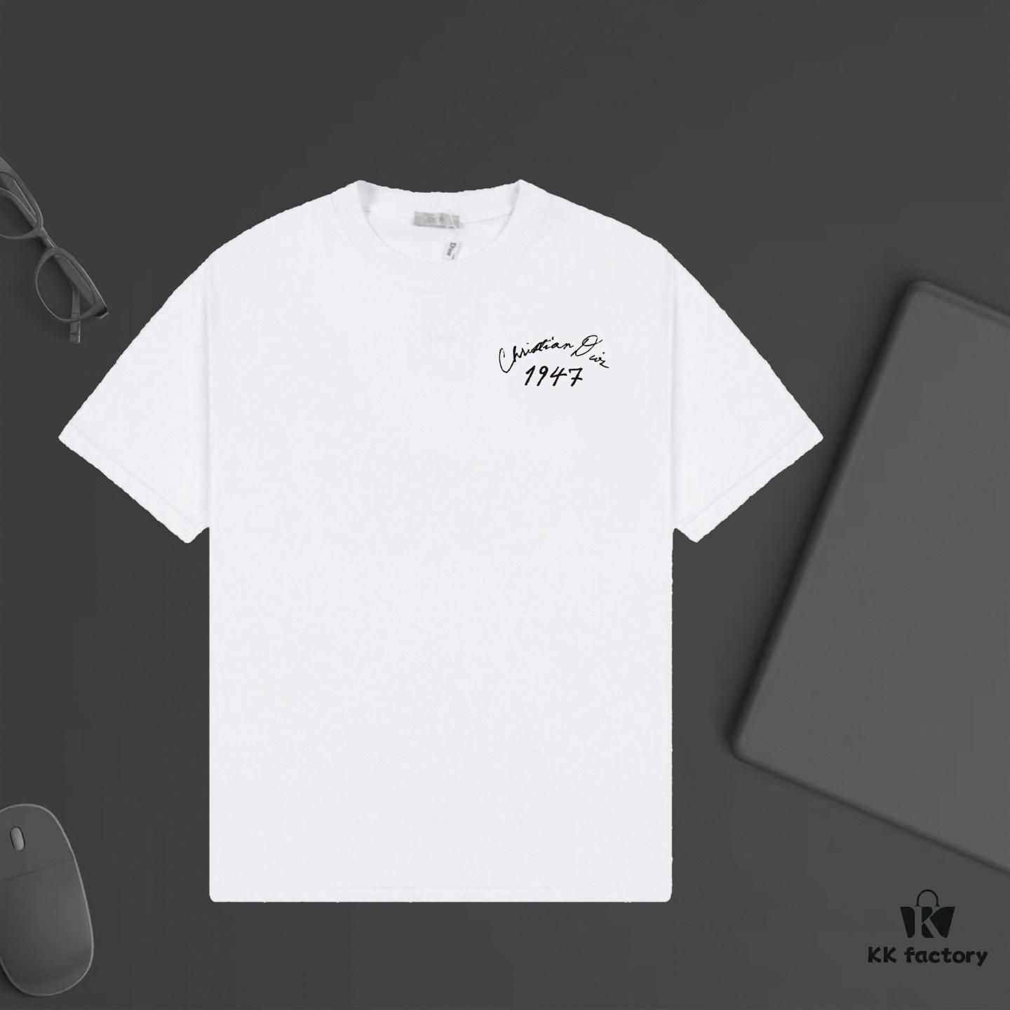 DIOR 1947 Balloon Letter Print Short Sleeve T-Shirt Custom 240g Dyed Fabric Comfortable Fit Unisex Stylish and Versatile Essential Wear