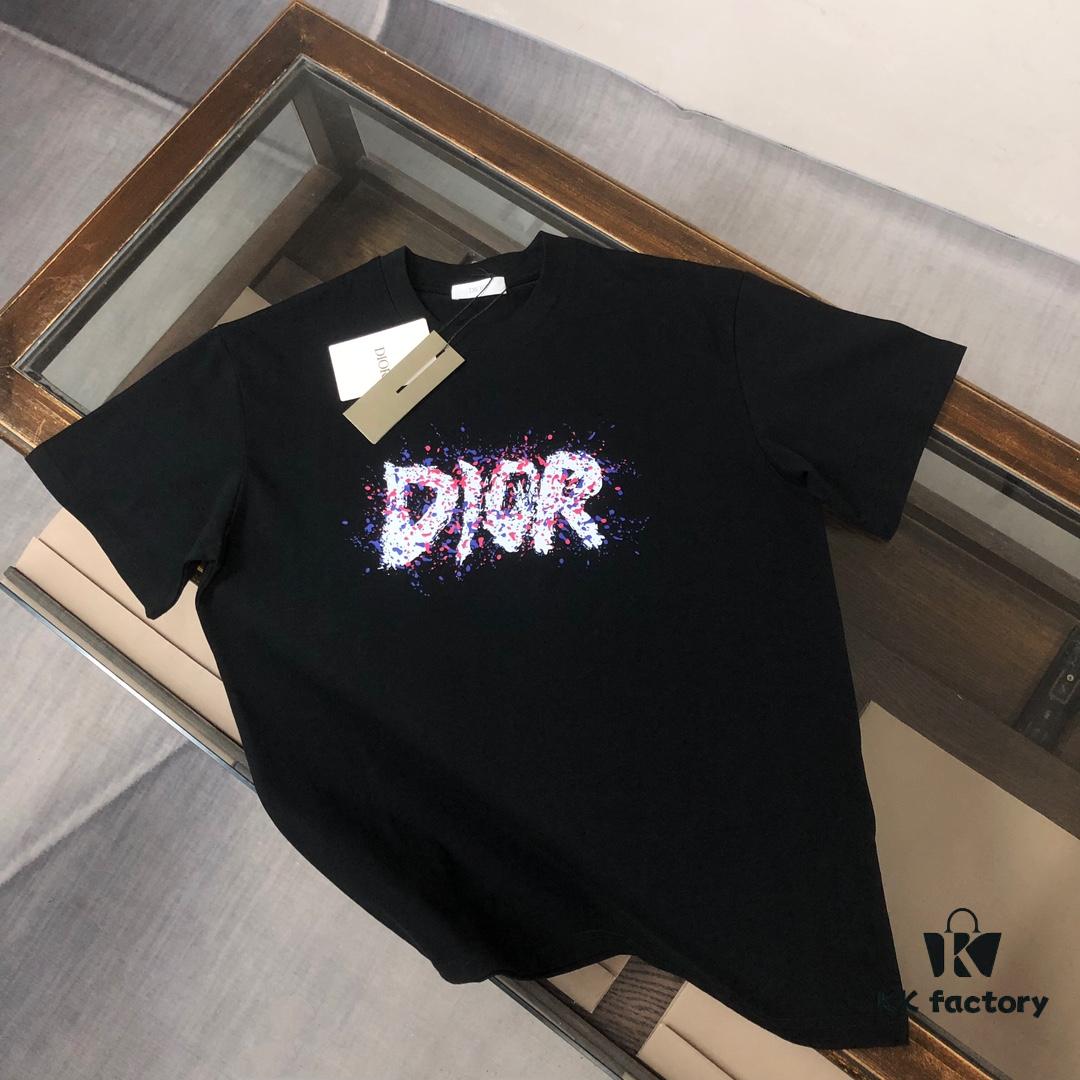 DIOR Summer 2025 New Arrival Round Neck Short-Sleeve T-Shirt, 270g Heavyweight Premium Cotton Fabric, Exceptional Texture and Comfort, Slim Fit Tailoring, Exquisite Stitching, Highly Breathable, Stylish and Versatile for All Ages