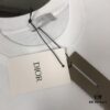 DIOR Dior 25SS Summer New Arrival Round Neck Short-Sleeve T-Shirt! 270g Heavyweight Premium Cotton Fabric, Exquisite Hand Feel and Texture! Slim Fit Tailoring with Clean Lines! Stylish and Attractive! Superb Stitching Craftsmanship! Excellent Silhouette! Highly Breathable! Effortlessly Suitable for All Age Groups! A Must-Have Wardrobe Essential for Men!