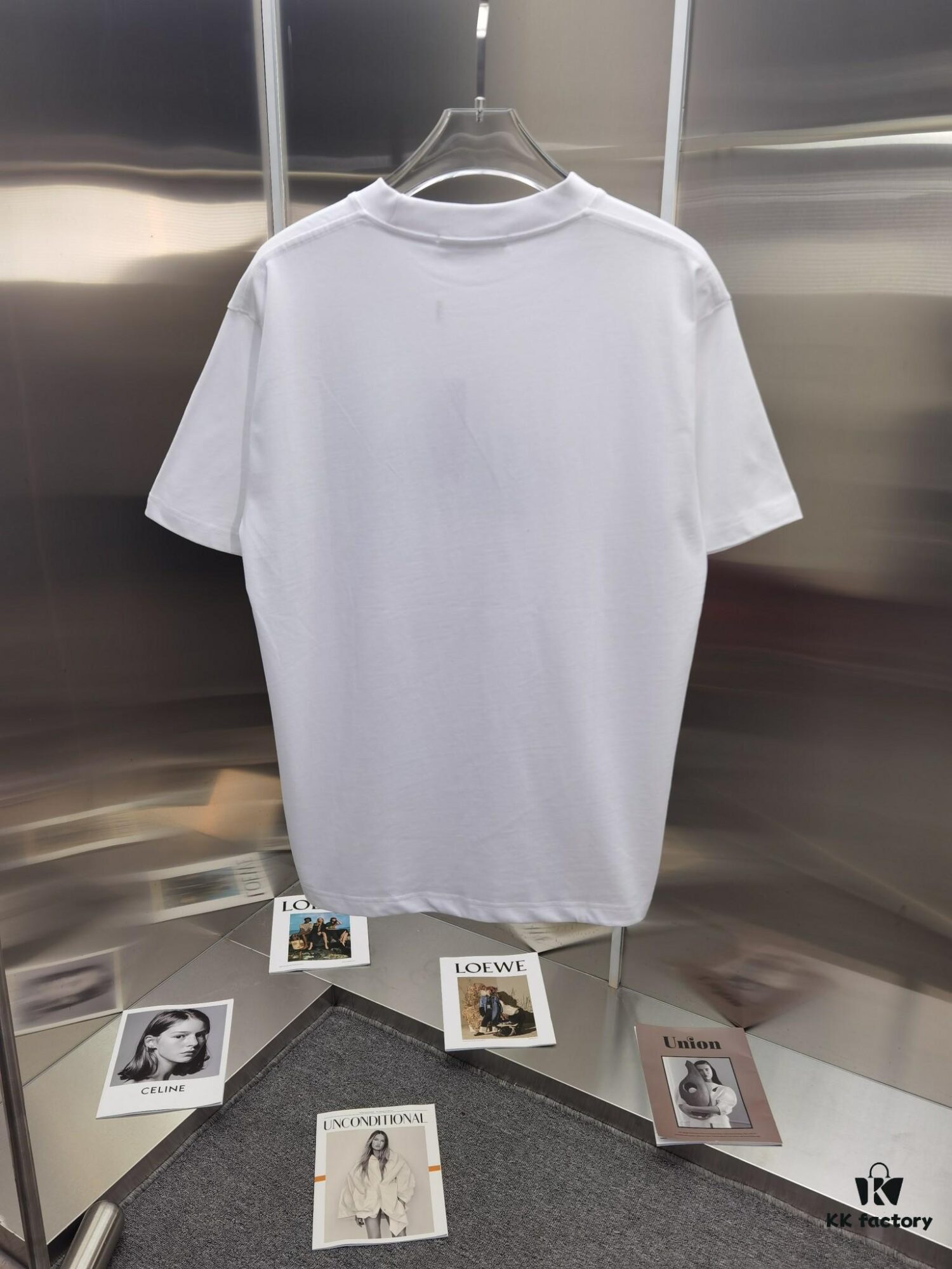 Dior D'OR (Top-tier Embroidered Version, Different from Standard Stock) Short Sleeve T-Shirt